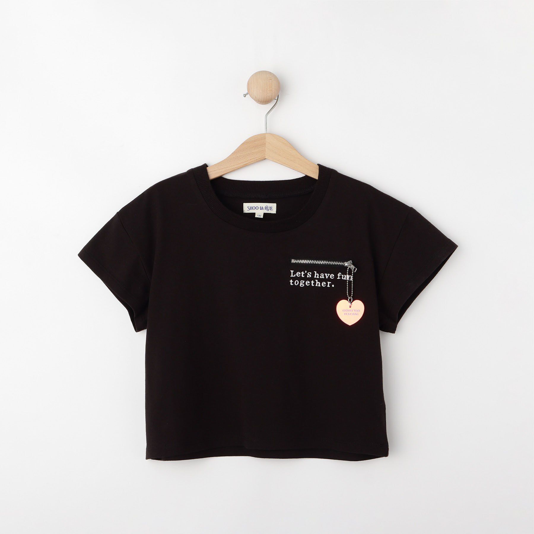 SHOO･LA･RUE「【130-150cm】チャーム付きTシャツ」|Tシャツ・カットソー|ブラック(019)
