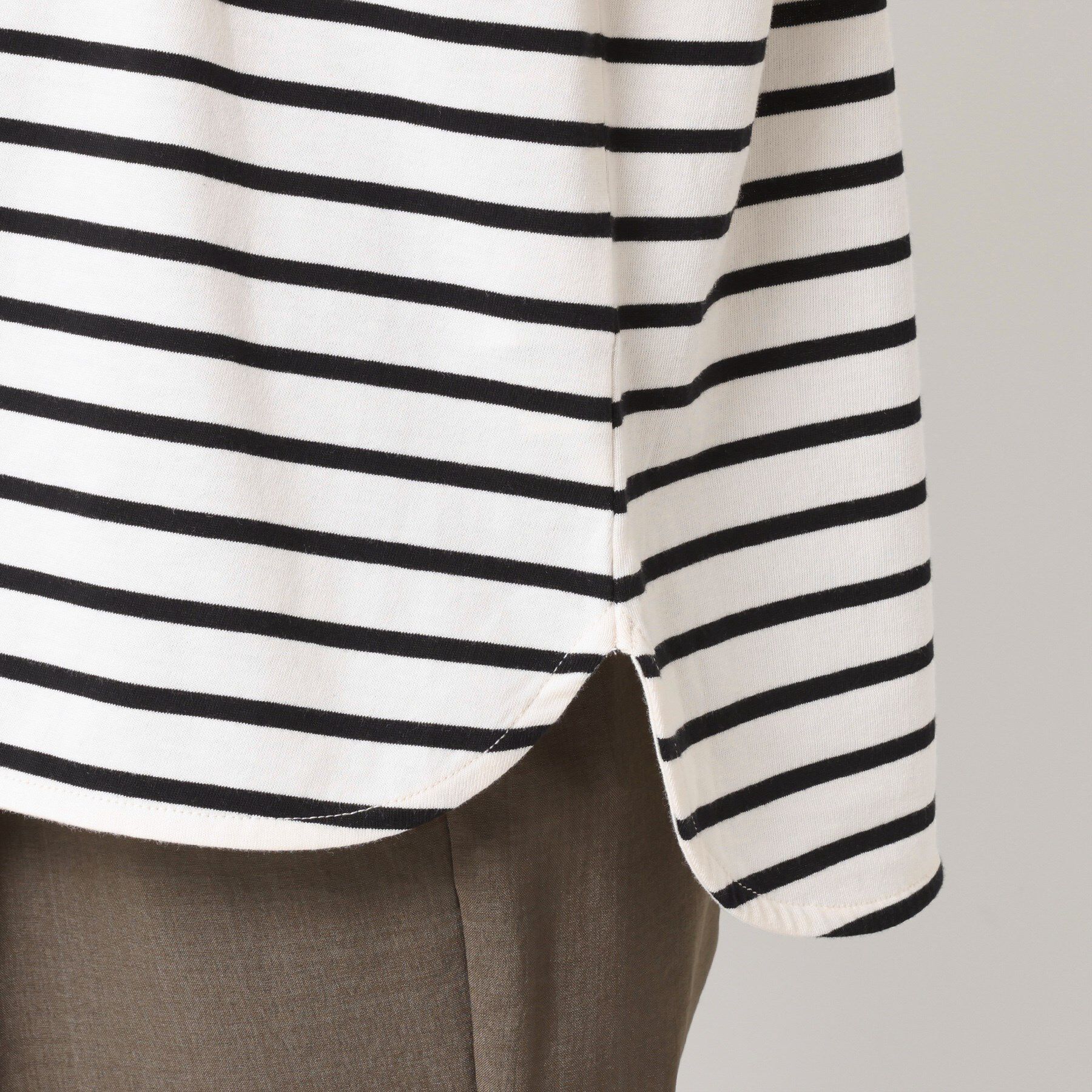 Dessin「【洗える】フレンチスリーブロゴ入りTシャツ」|Tシャツ・カットソー|