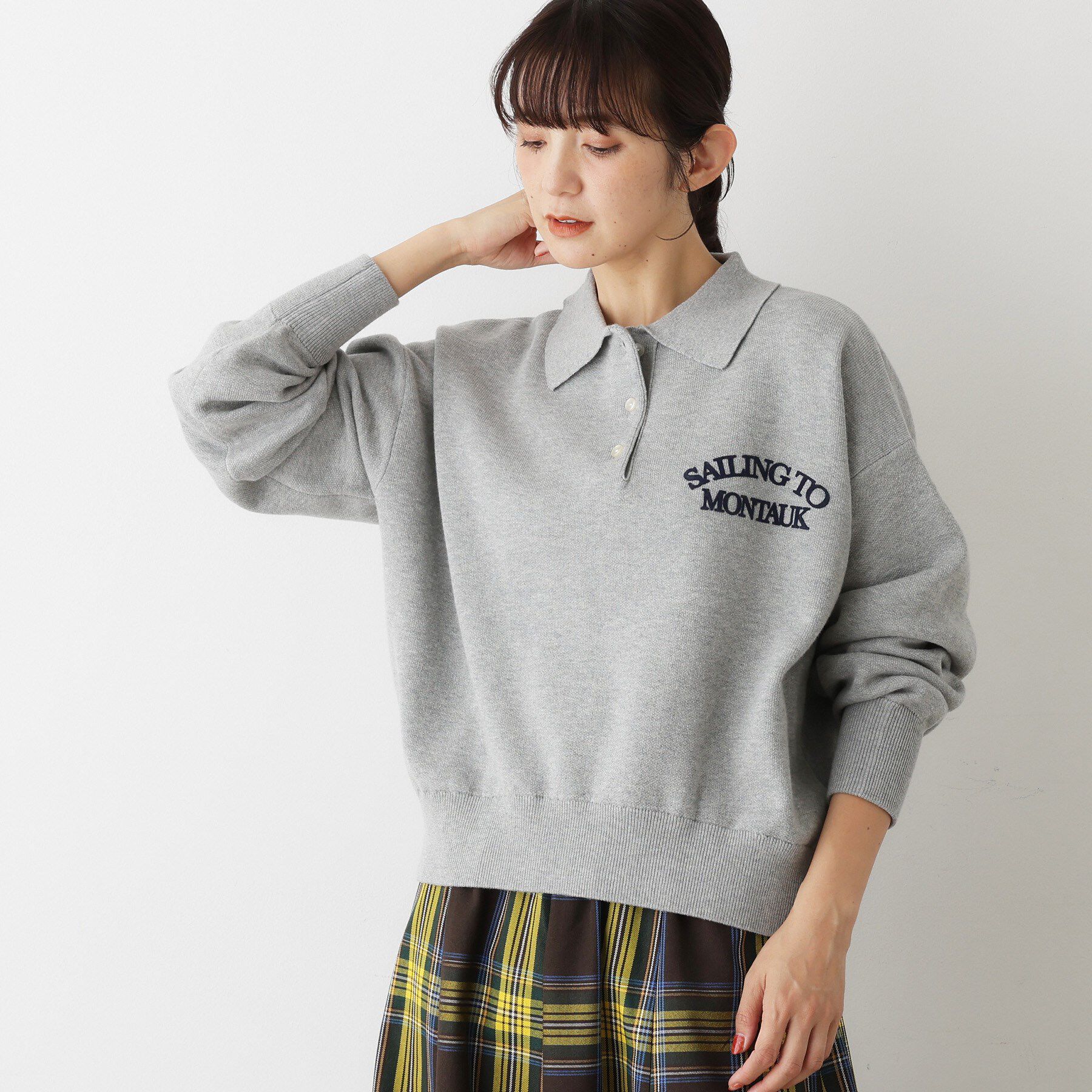 Dessin「【洗える】フロッキーロゴ入り襟付きニット」|ニット・セーター|