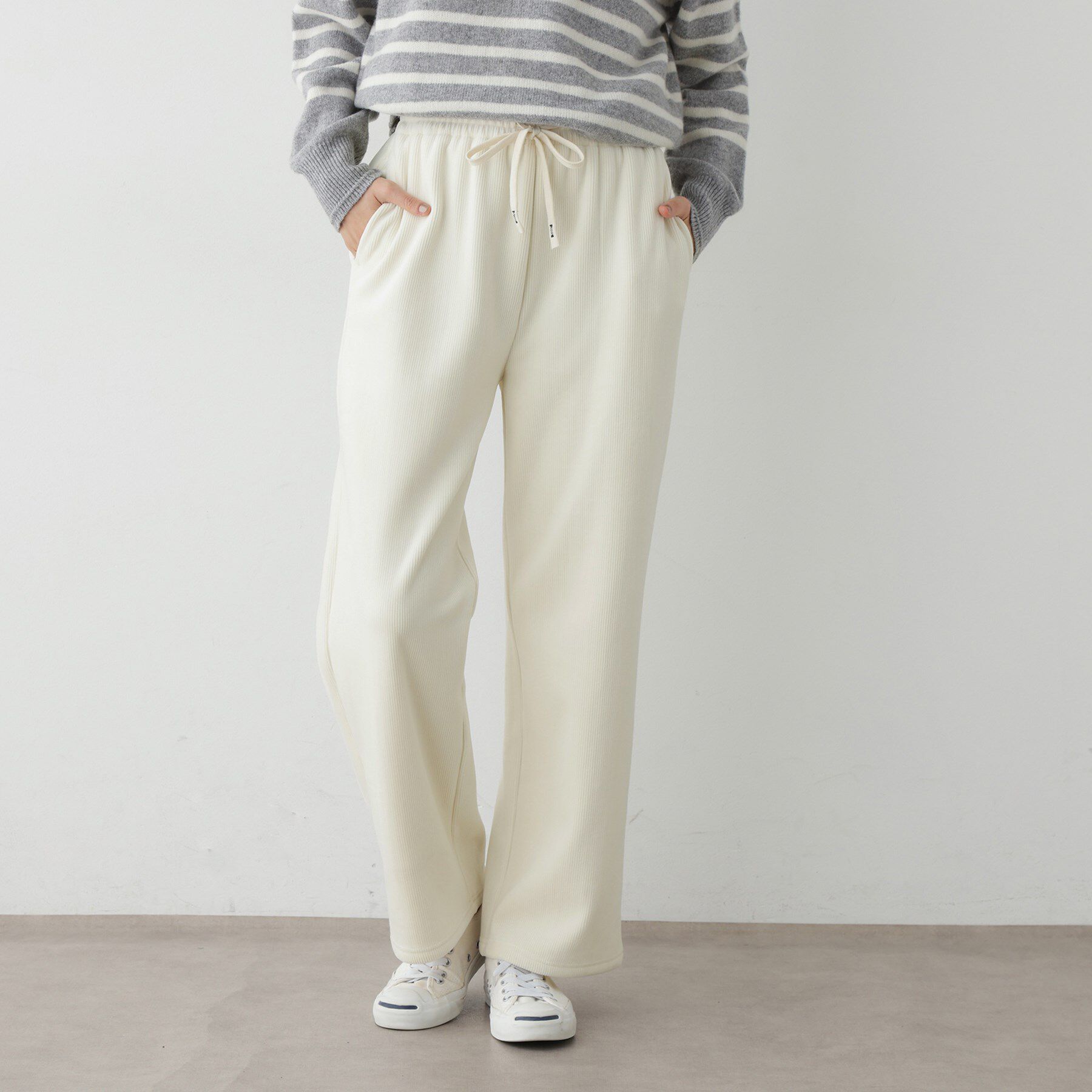 Dessin「【洗える/ウエストゴム】裏起毛コーデュロイイージーパンツ」|その他|ホワイト(002)