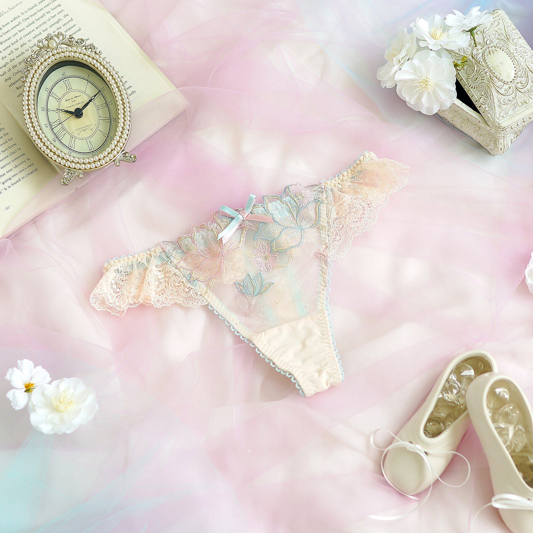 Risa Magli「ウラリー Tバックショーツ」|インナー|ミント(021)