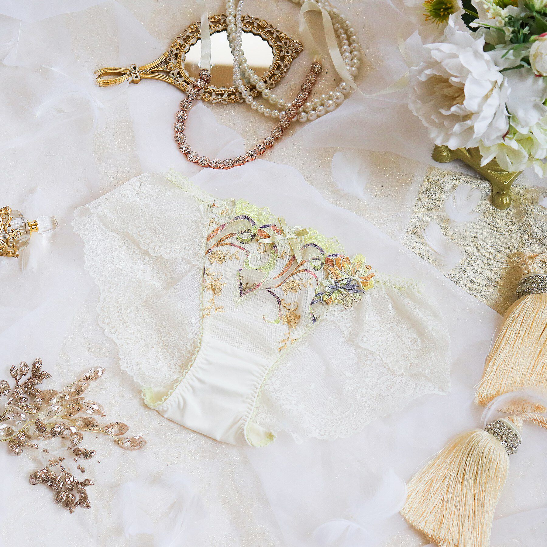 Risa Magli「シトリン レースショーツ」|インナー|ゴールド(007)