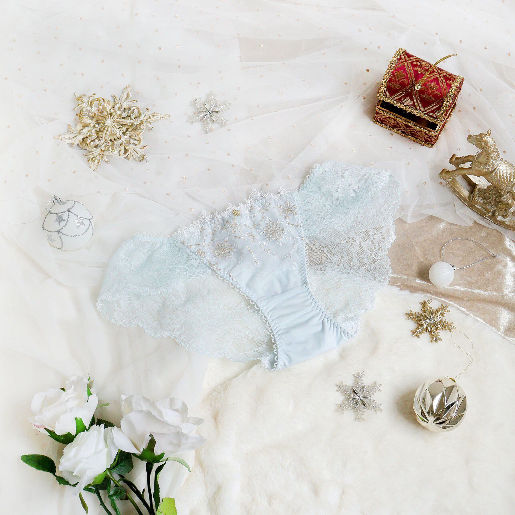 Risa Magli「グレッタ レースショーツ」|インナー|サックスブルー(09