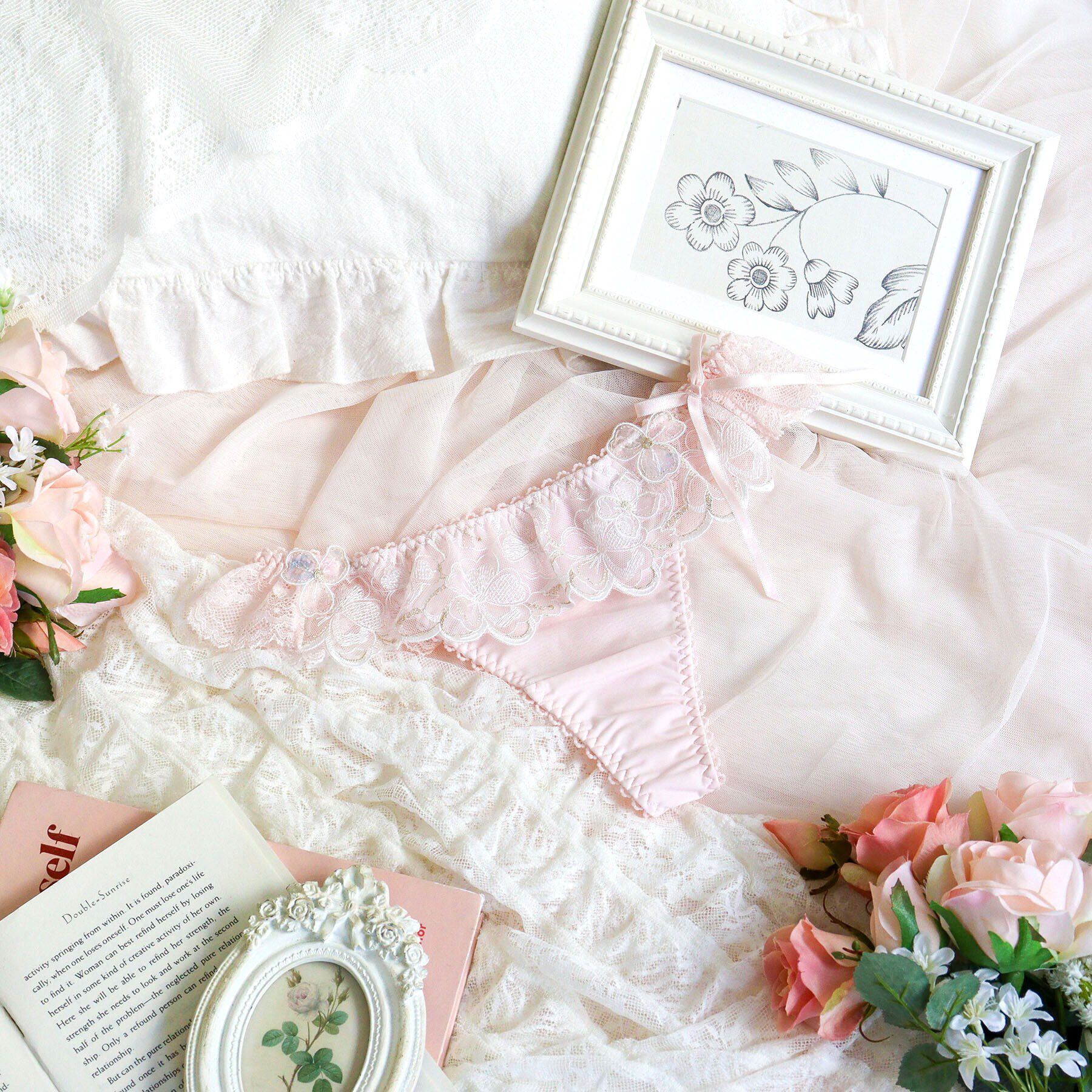 Risa Magli「マティア Tバックショーツ」|インナー|ピンク(071)