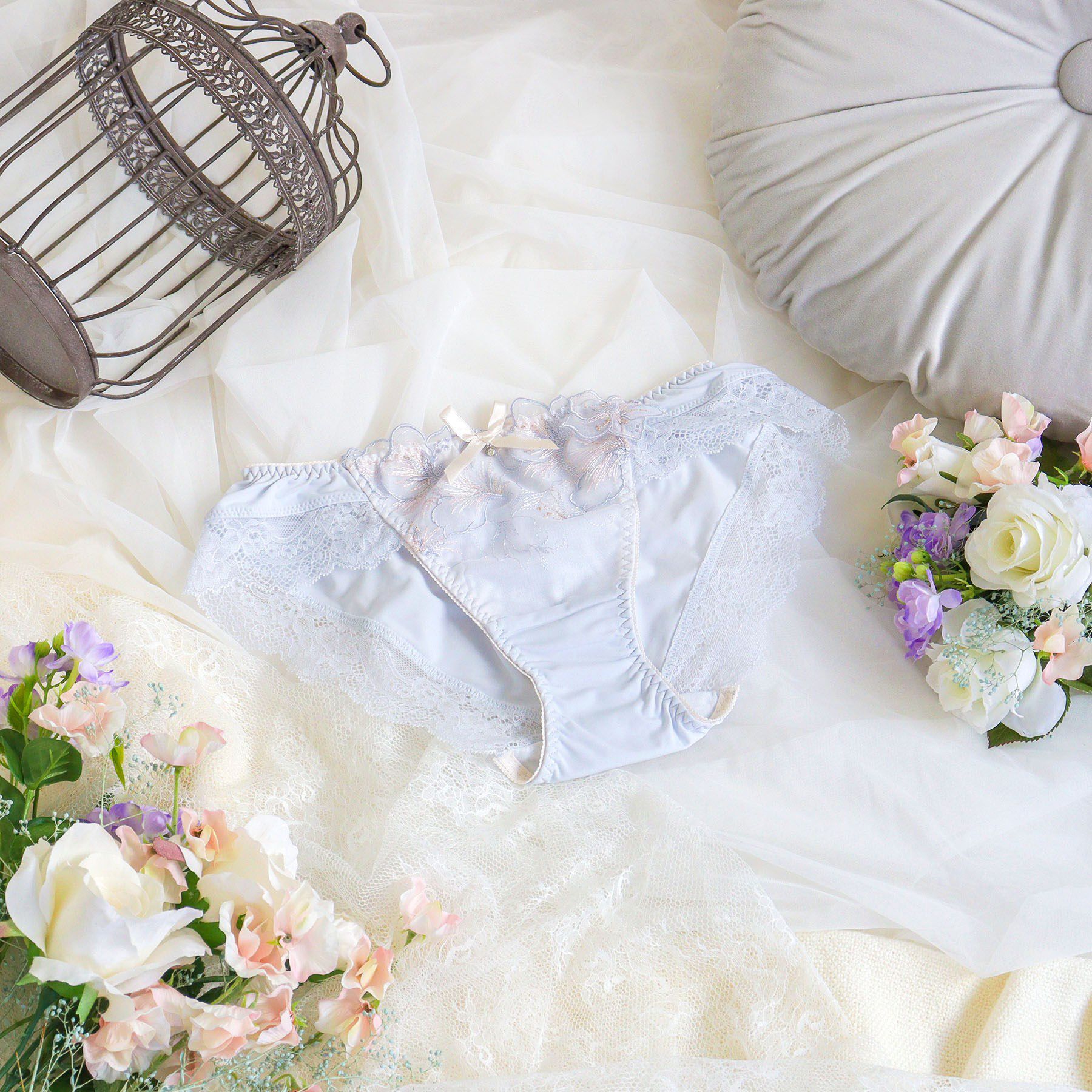 Risa Magli「ナーラ ノーマルショーツ」|インナー|ブルー(092)