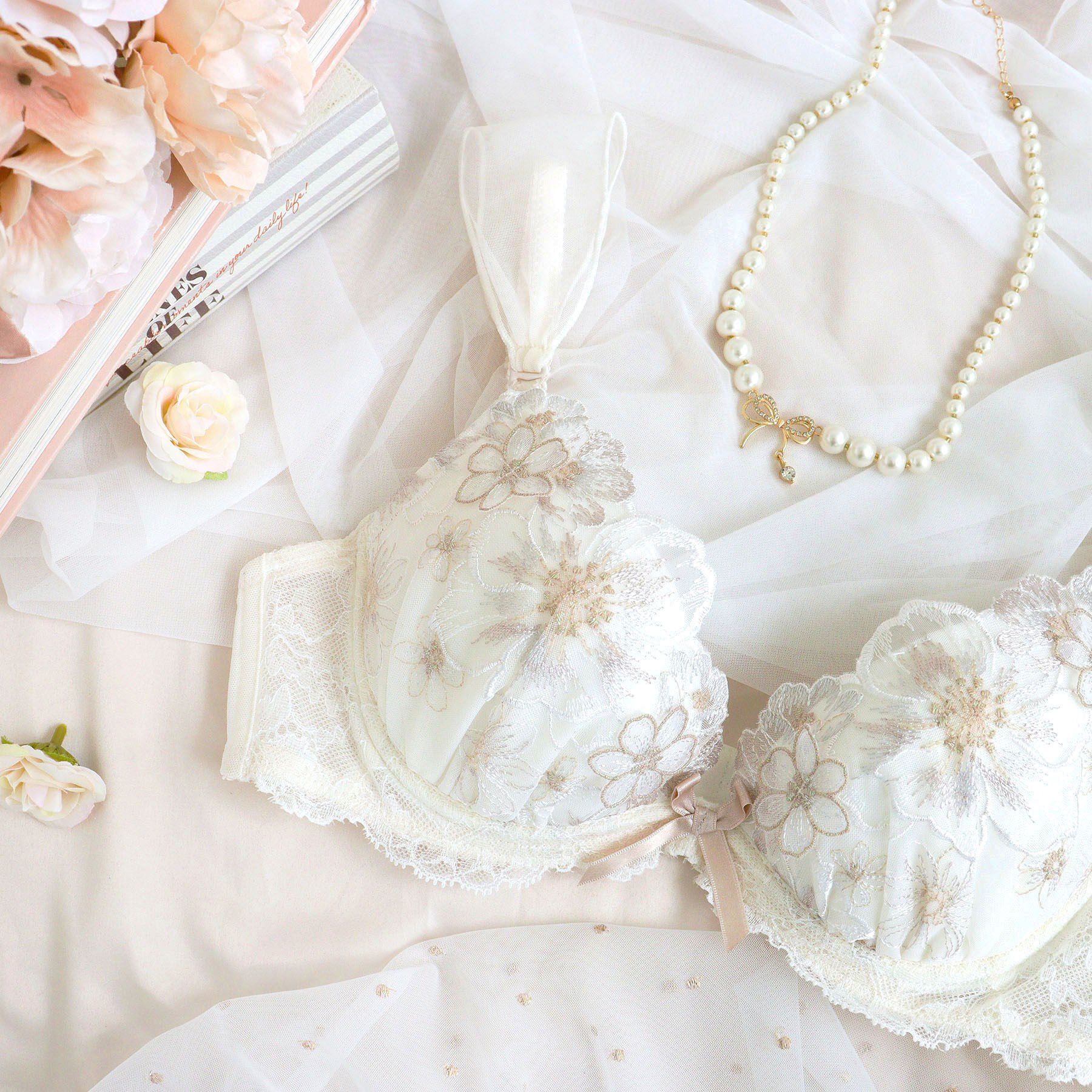 Risa Magli「ピア ブラジャー （B-C） ＜リサマリ ミラクル谷間ブラ＞」|インナー|