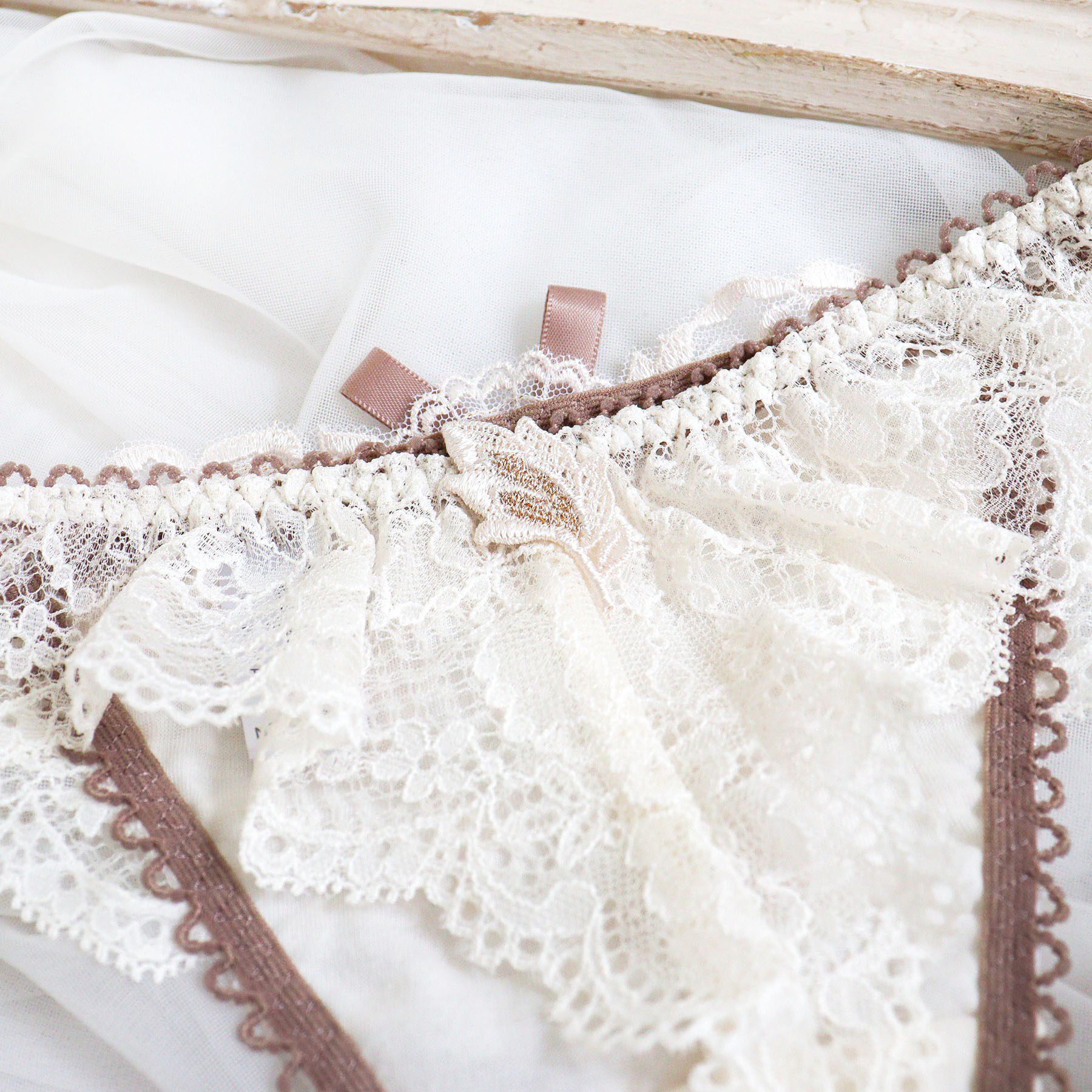 Risa Magli「エレノア Tバック」|インナー|