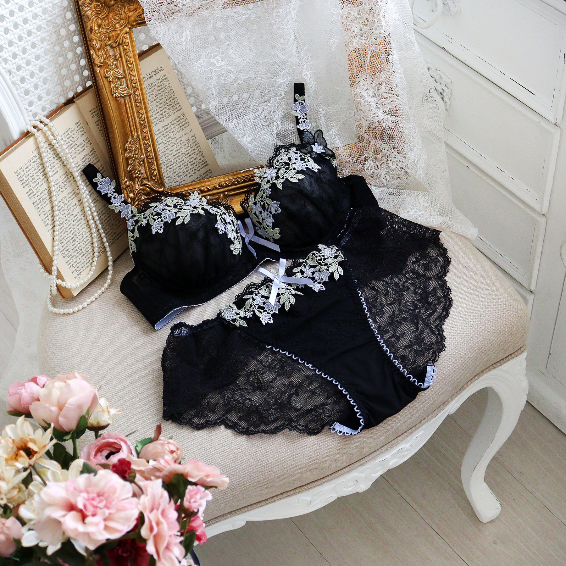 Risa Magli「ジニー ブラジャー （B-C） ＜スウィートリッチ＞」|インナー|