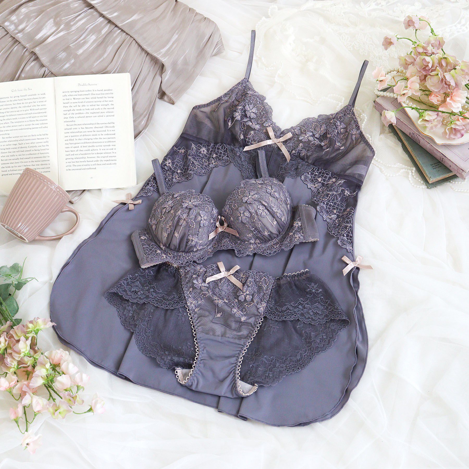 Risa Magli「ドーラ ブラジャー （D-F） ＜サイドシェイプ＞」|インナー|