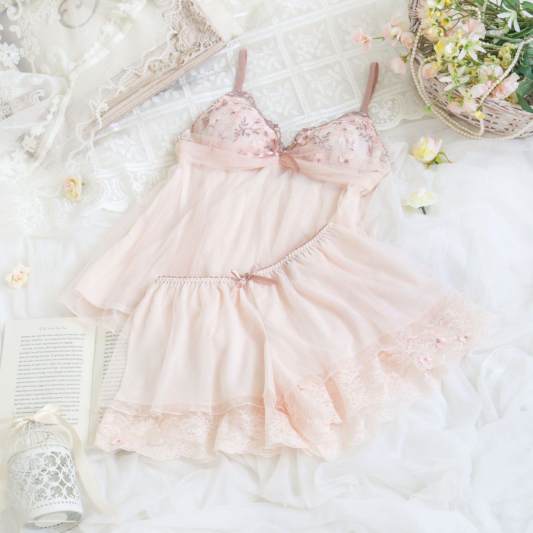 Risa Magli「ラーレ カップ付キャミソール」|キャミソール|