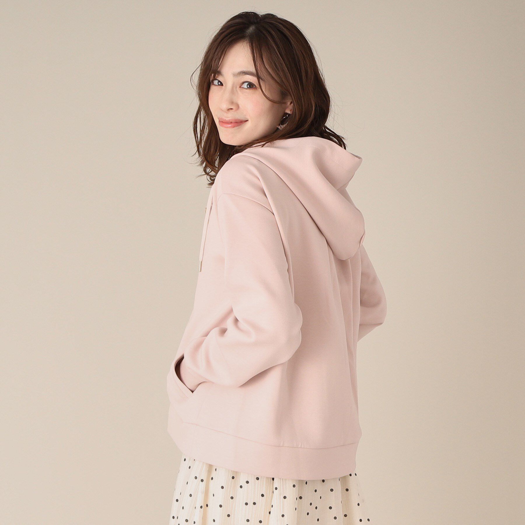 ITS&rsquo;DEMO「【手洗い可】ダブルジップダンボールパーカ」|パーカー|