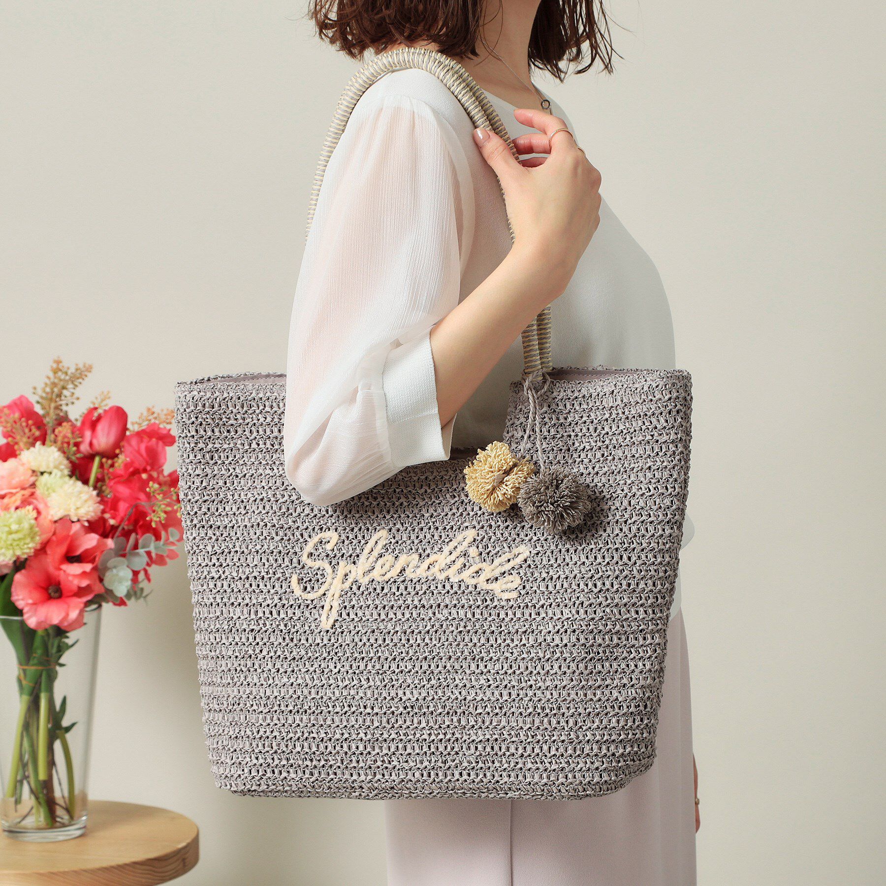 ITS&rsquo;DEMO「チャーム付ロゴ刺繍雑材トート」|トートバッグ|グレー(012)