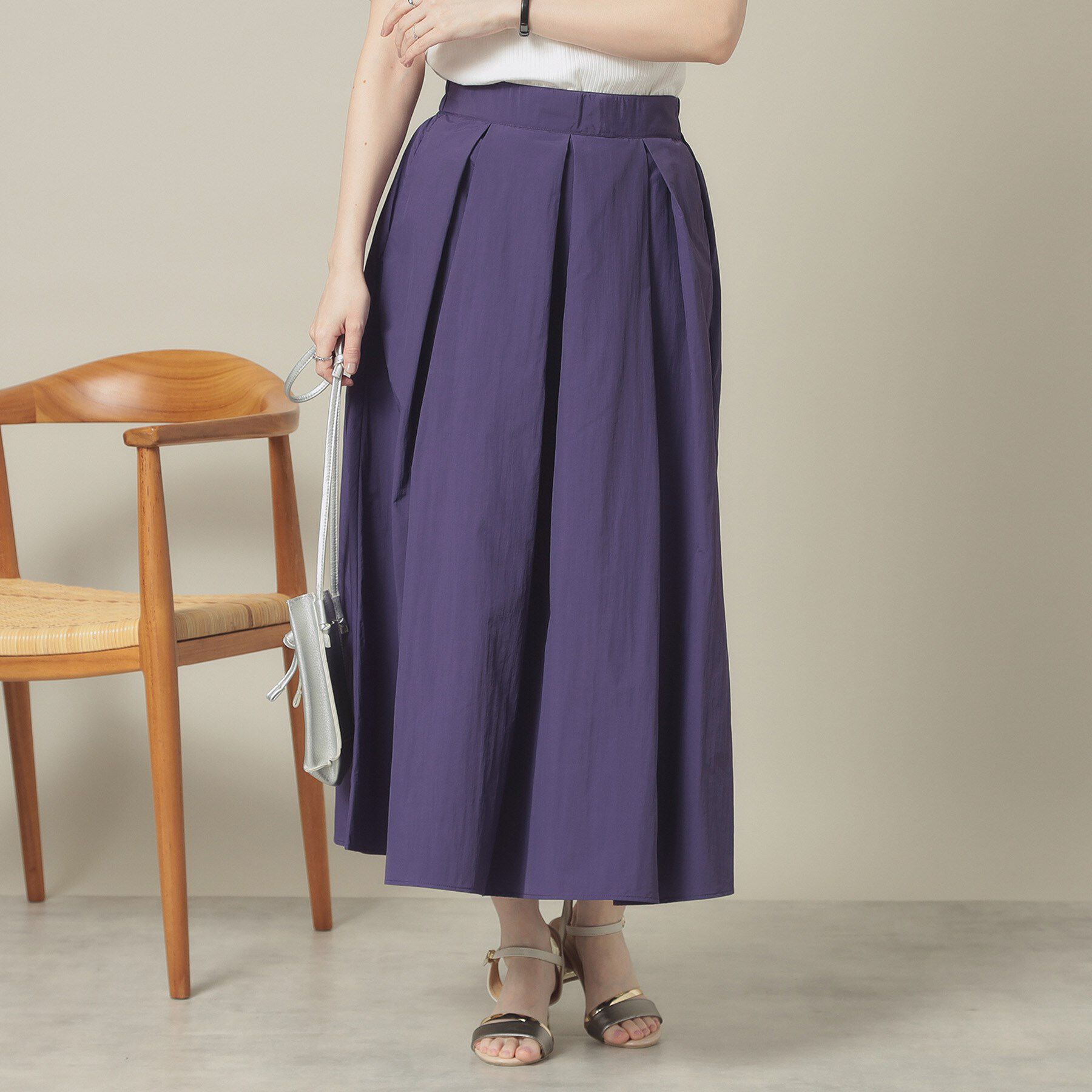 ITS&rsquo;DEMO「【撥水／洗濯機OK／ウエスト後ろゴム】タックスカート＜旅服シリーズ＞」|スカート|