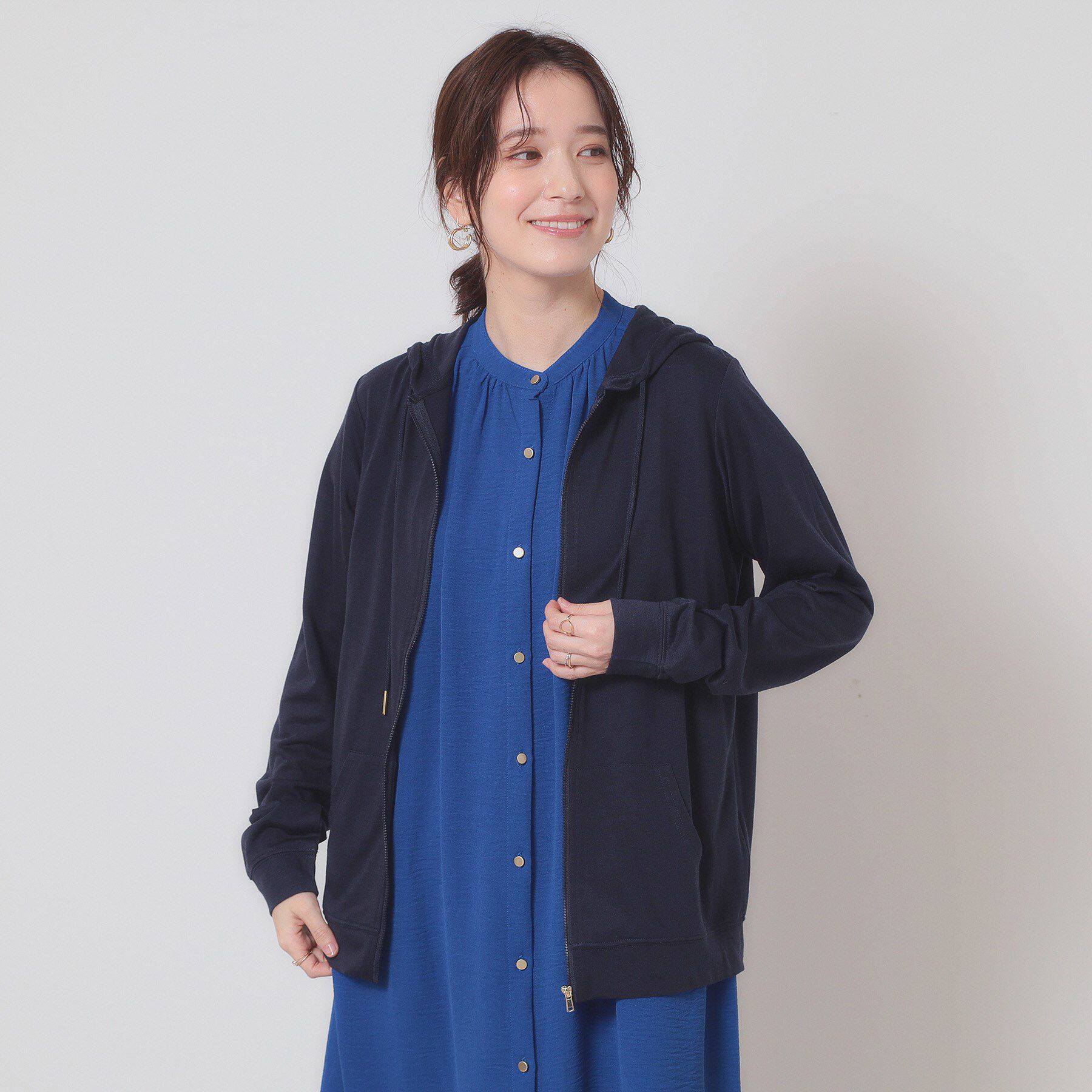 ITS&rsquo;DEMO「【定番人気／手洗い可／M・L展開】UVカットパーカ」|パーカー|ネイビー(094)