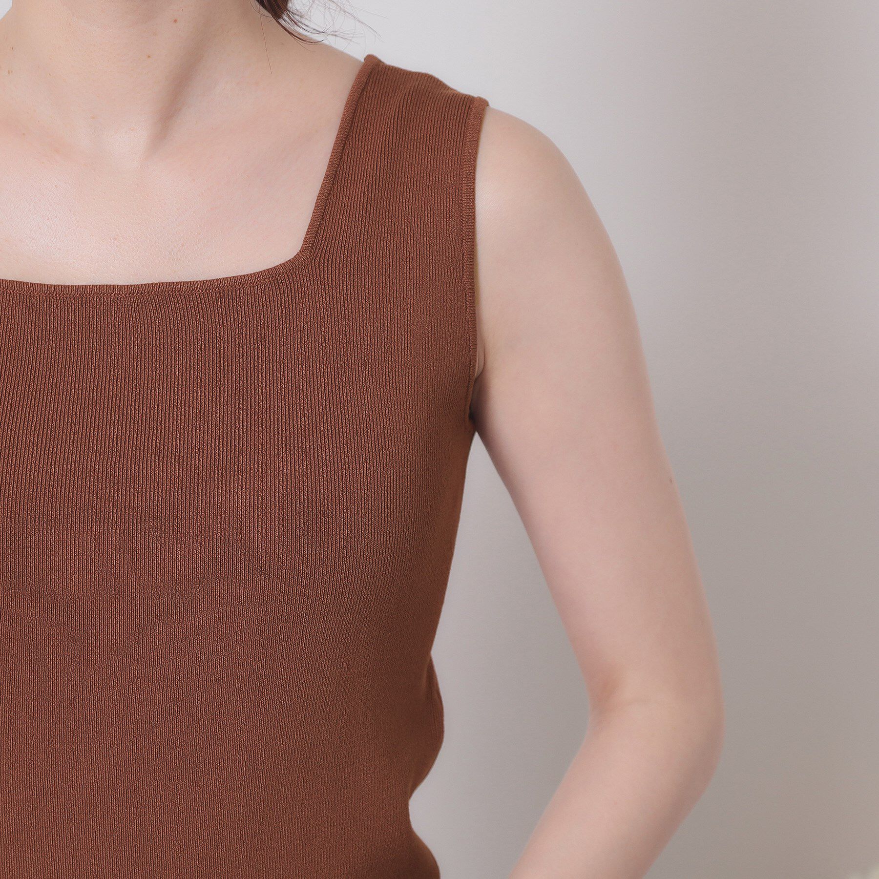 ITS&rsquo;DEMO「【手洗い可】ニットスクエアタンク」|キャミソール|