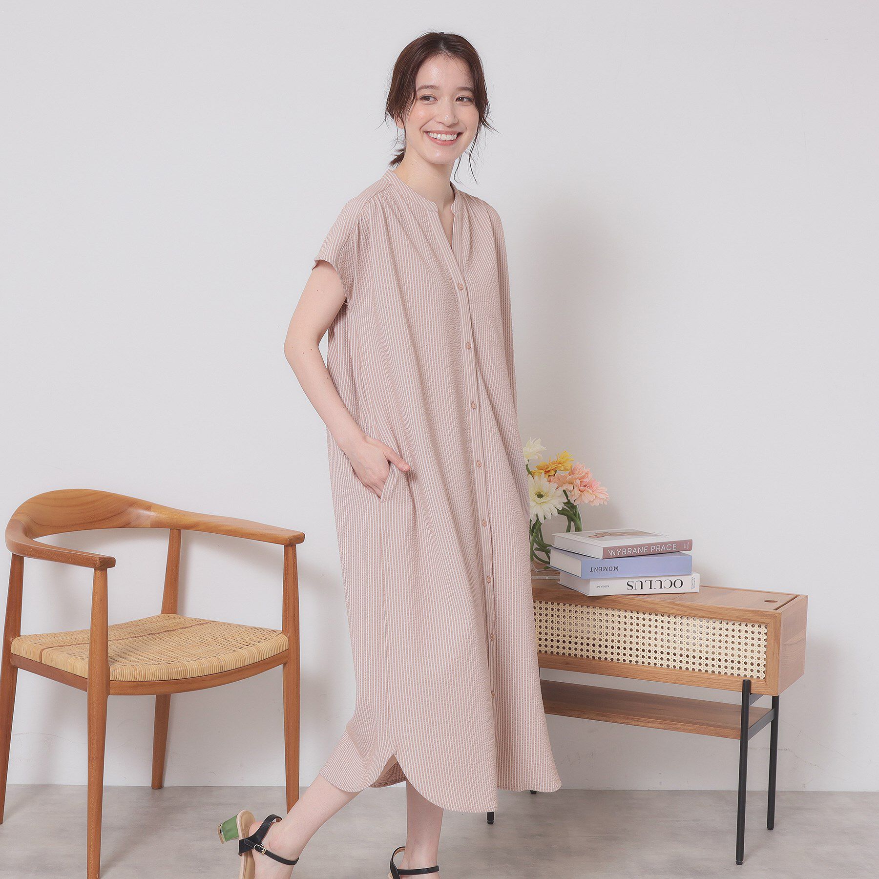 ITS&rsquo;DEMO「【洗濯機OK／洗濯後しわになりにくい】カットサッカー前開きワンピース」|ワンピース|