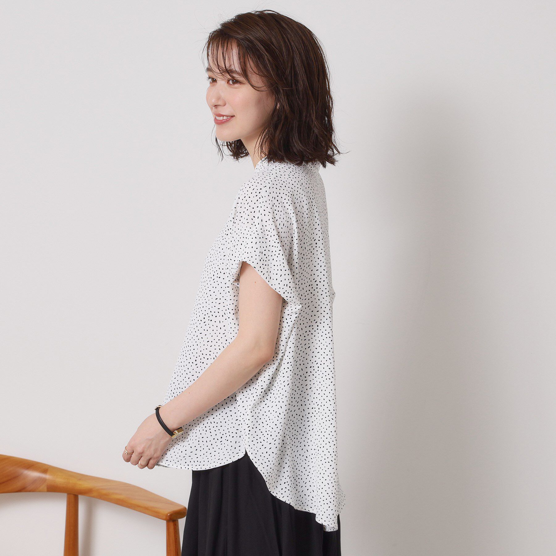 ITS&rsquo;DEMO「【接触冷感／手洗い可】ショルダータックブラウス」|シャツ・ブラウス|