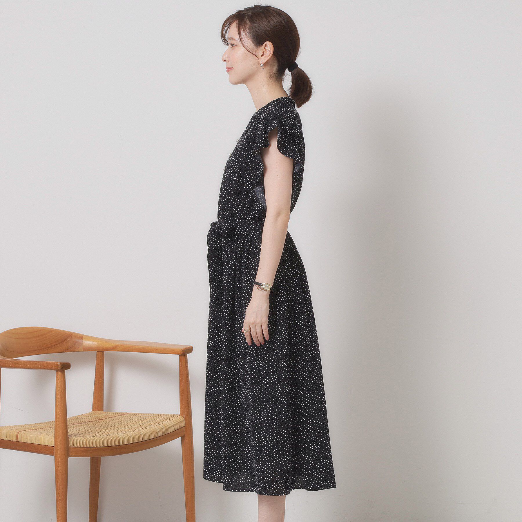 ITS&rsquo;DEMO「【手洗い可】フリル袖ブラウジングワンピース」|ワンピース|