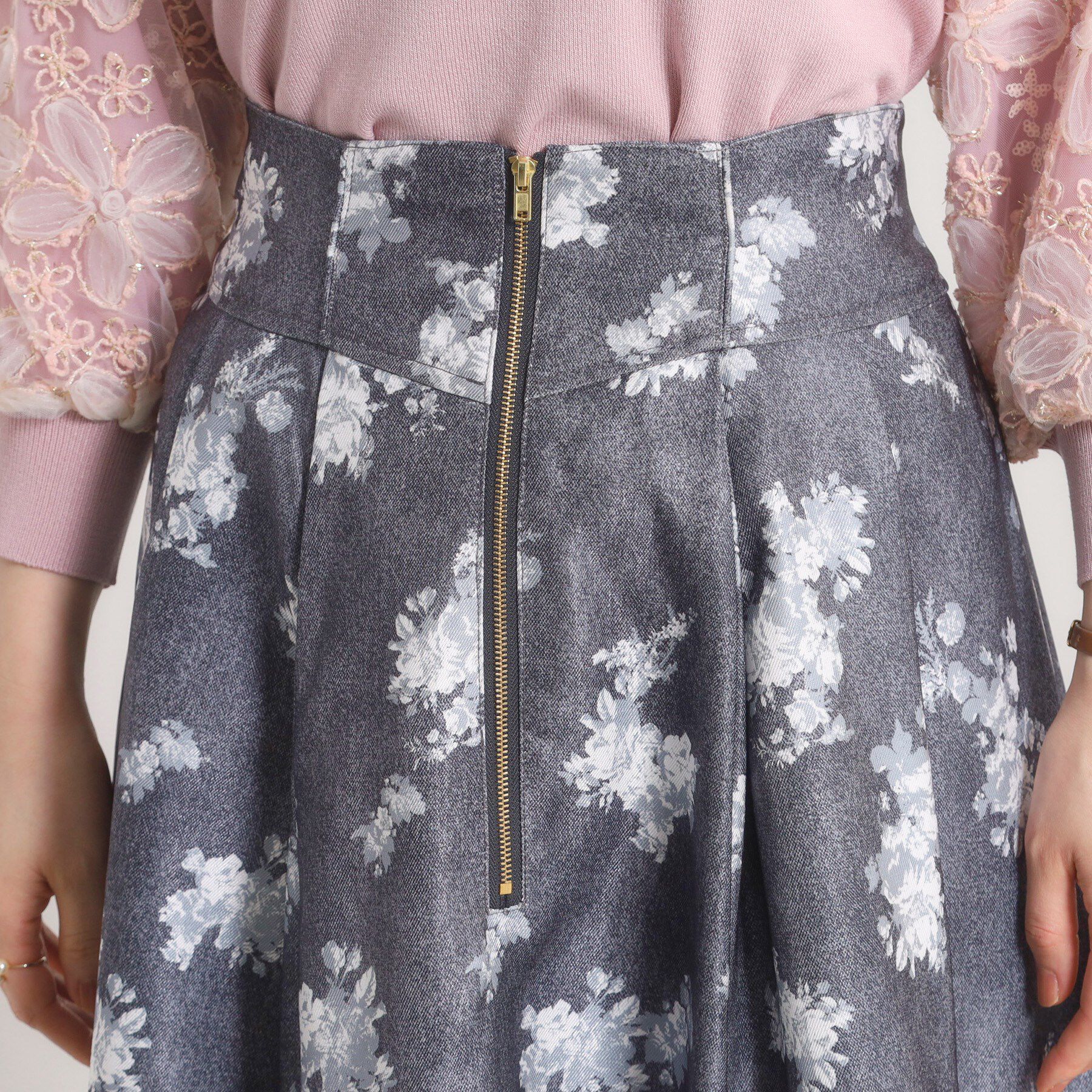 ITS&rsquo;DEMO「【手洗い可／ウエストゴム】フロントジップデニム風スカート」|スカート|