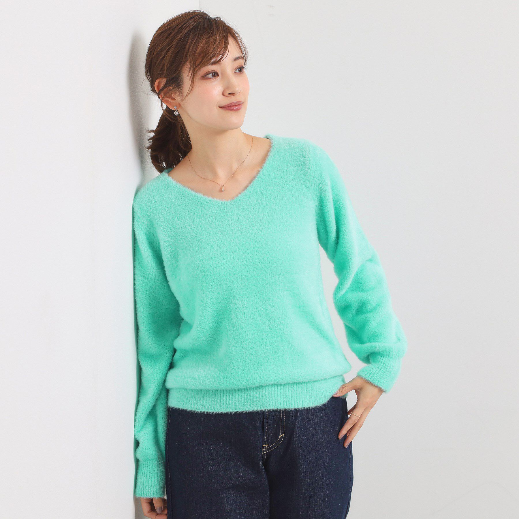 ITS&rsquo;DEMO「【手洗い可】フェザーヤーンVネックニット」|ニット・セーター|ブルーグリーン(09