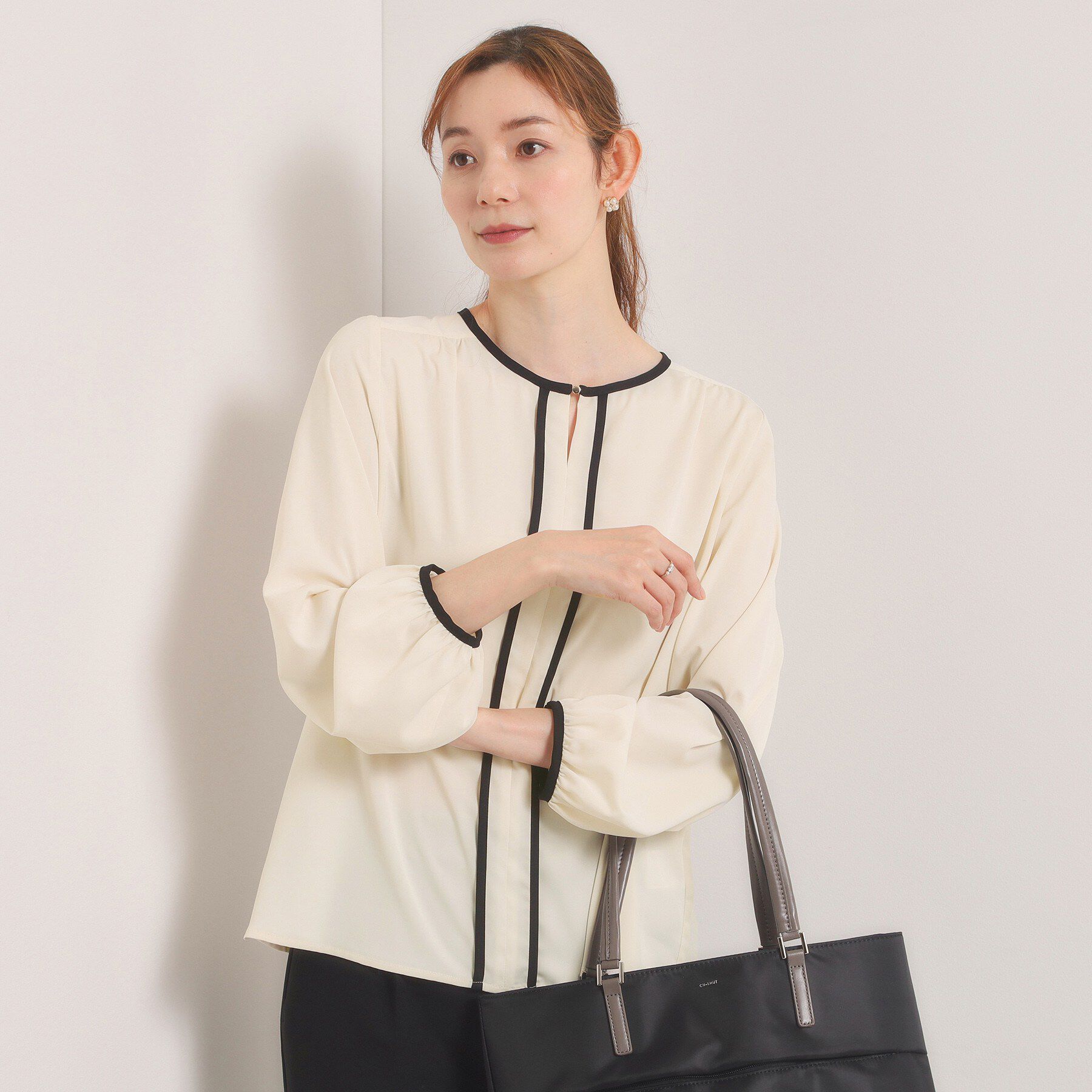 ITS&rsquo;DEMO「【入卒／手洗い可】配色ブラウス」|シャツ・ブラウス|