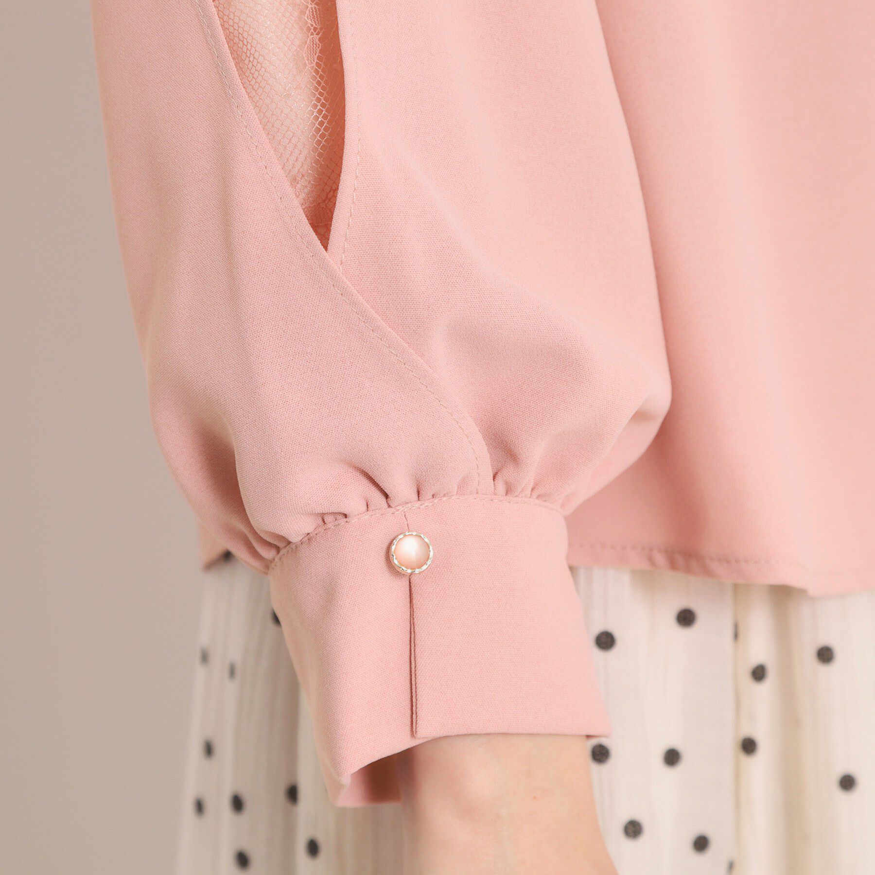 ITS&rsquo;DEMO「【手洗い可】袖スリットレースブラウス」|シャツ・ブラウス|