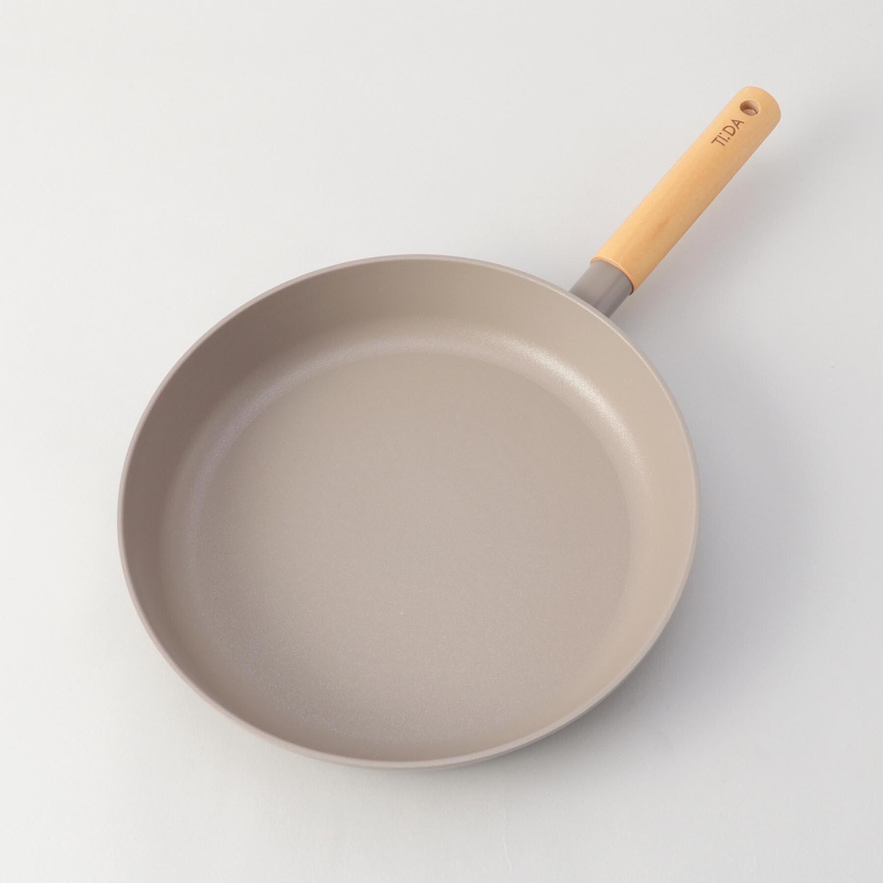 212 KITCHEN STORE「チタン＆ダイヤモンドＷコーティング フライパン28cm GY ＜TI：DA ティーダ＞」|食器・キッチングッズ|