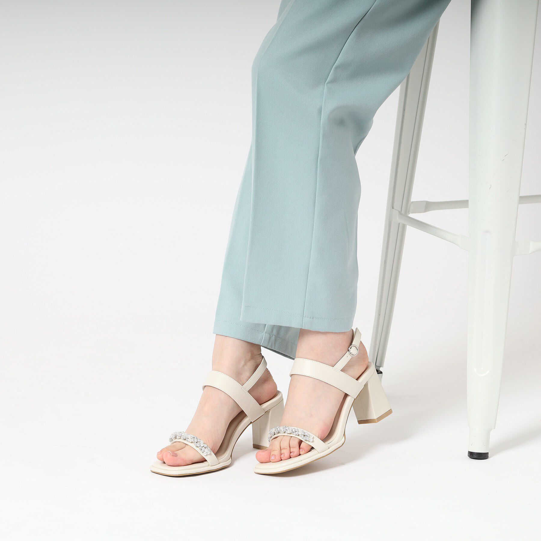 ESPERANZA「キラキラスクエアトゥサンダル 24SS」|サンダル|