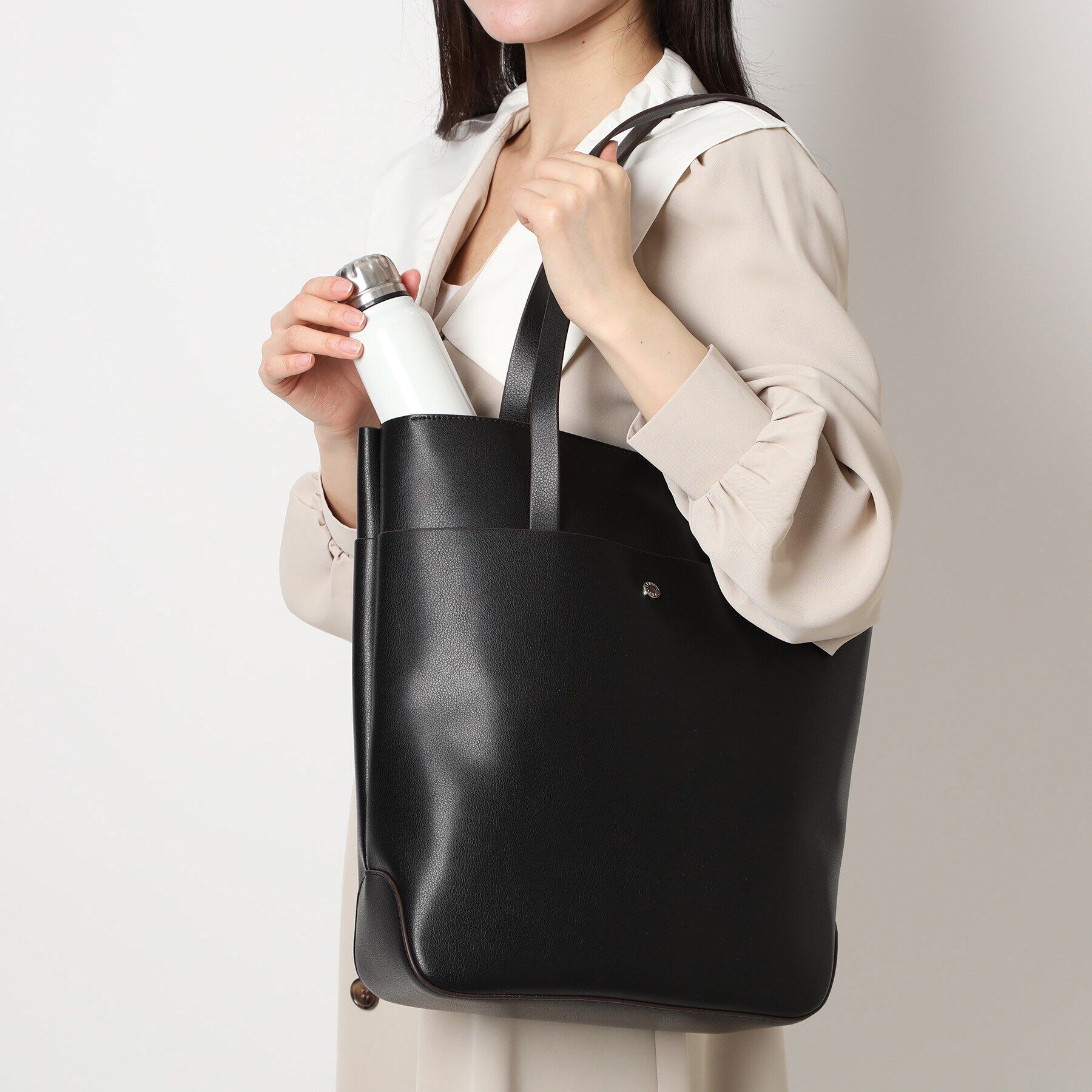 Ober Tashe「かるいかばん PC収納付き縦型トート」|トートバッグ|