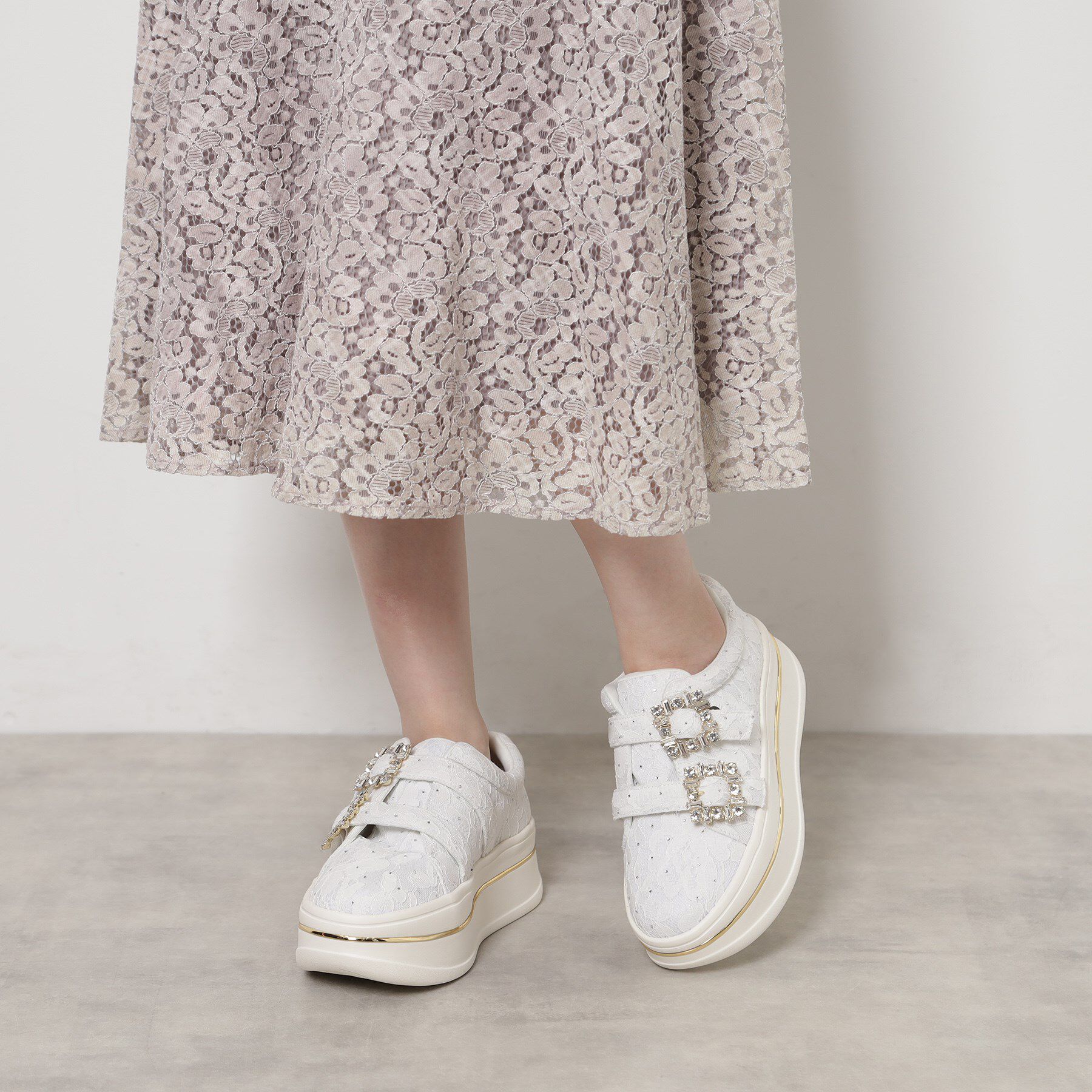 ESPERANZA「ビジューバックルWストラップレーススニーカー」|スニーカー|