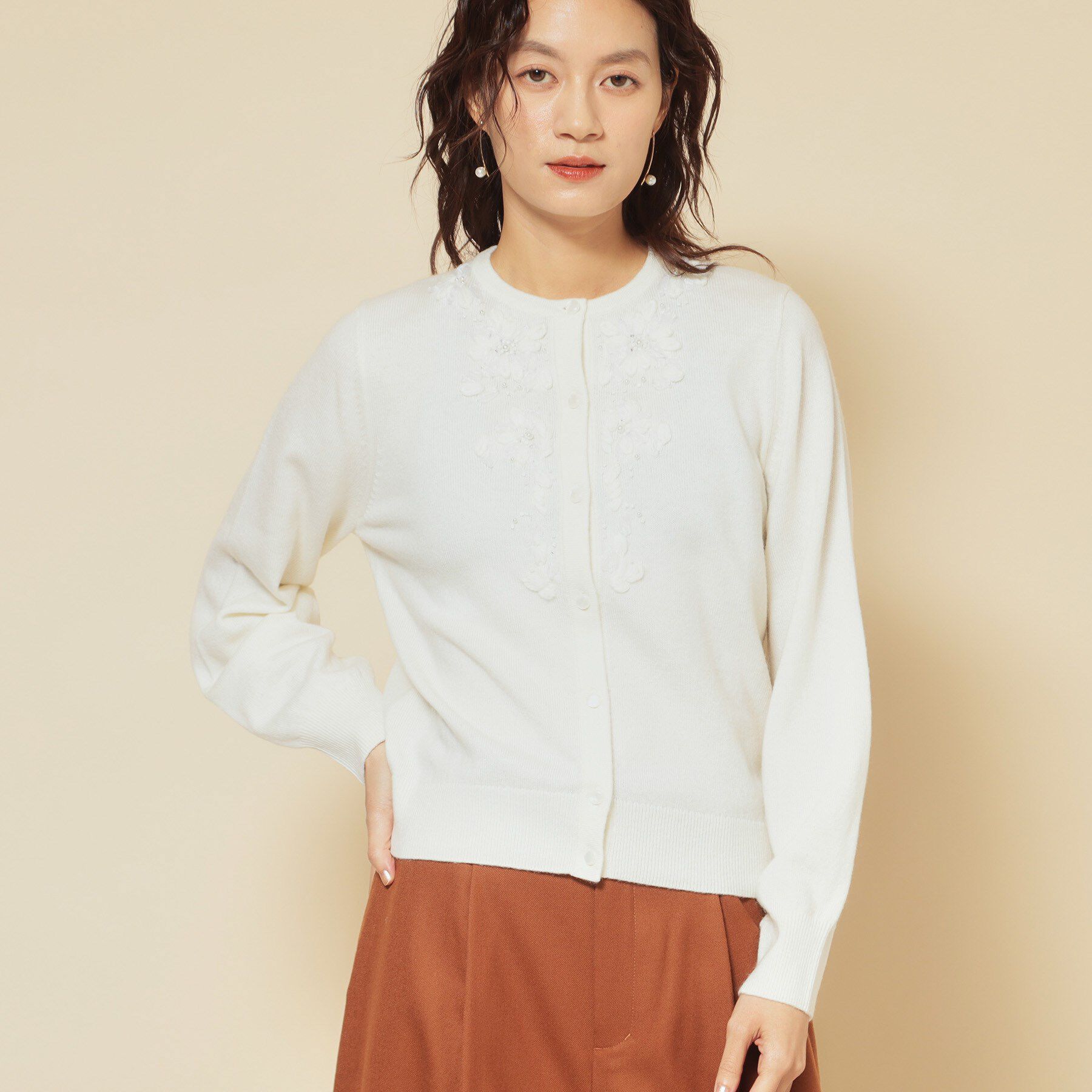 SunaUna「【刺繍】クラフトカーディガン」|カーディガン|オフホワイト(003