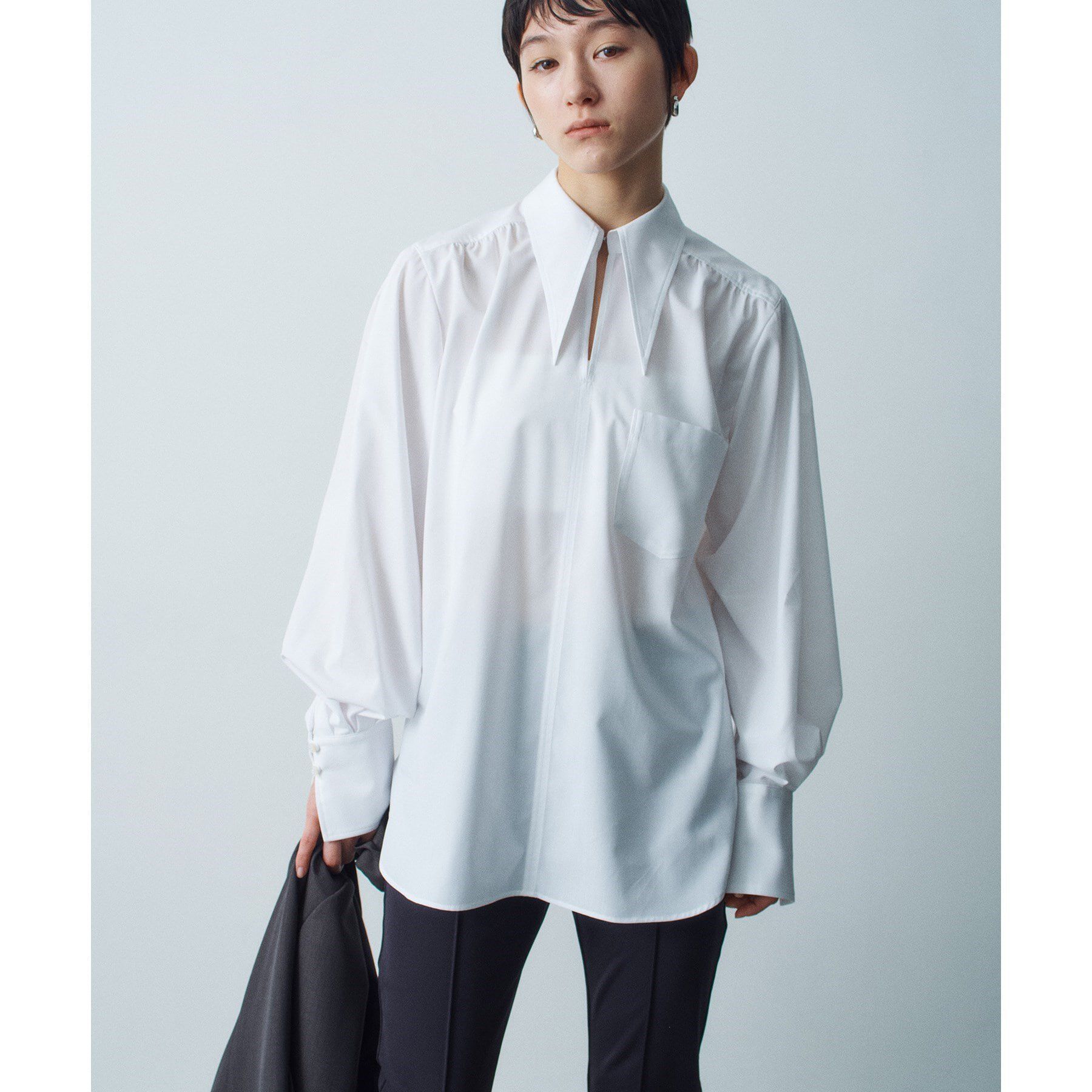 CODE A「【Re】point neck shirt」|シャツ・ブラウス|ホワイト(001)