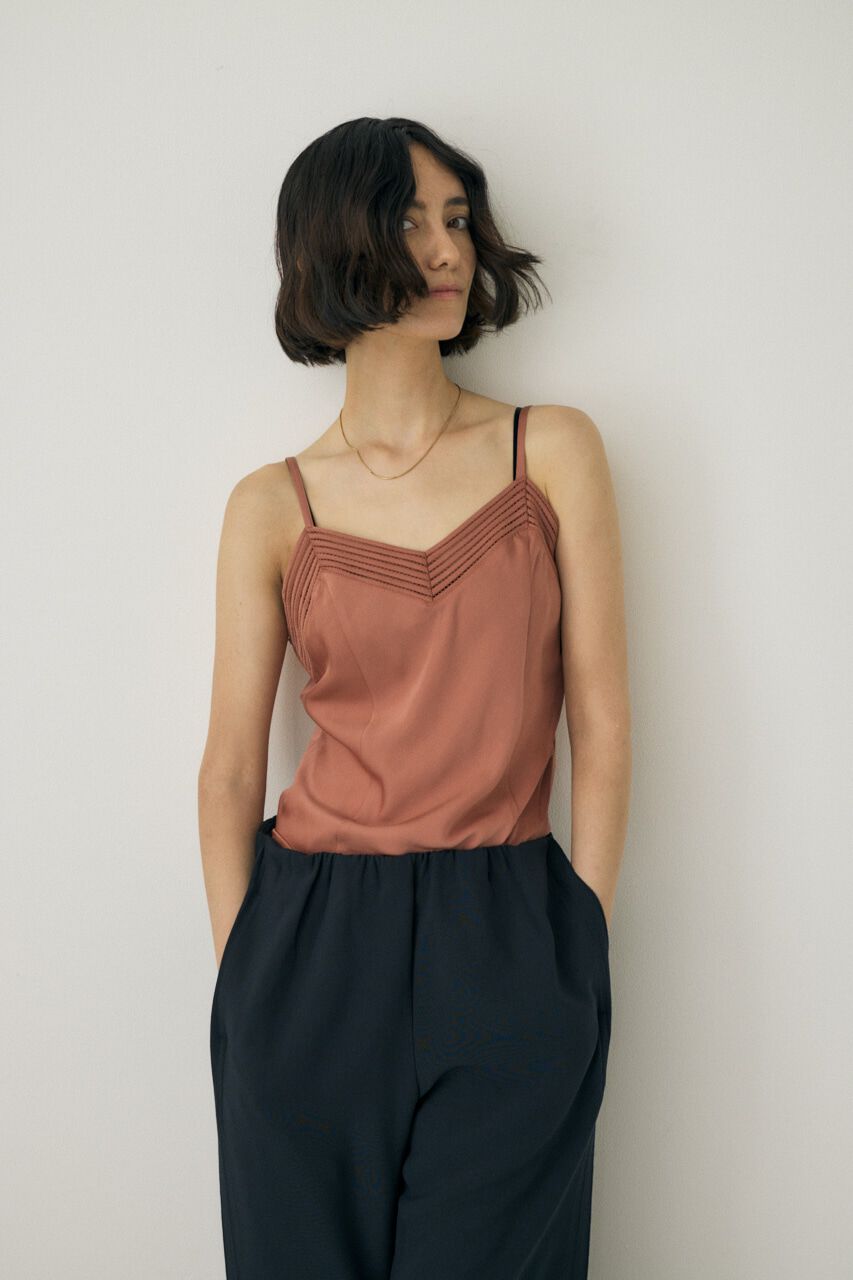 MOUSSY「サテンキャミソール　リサイクルポリエステル&times;レーヨン素材」|キャミソール|