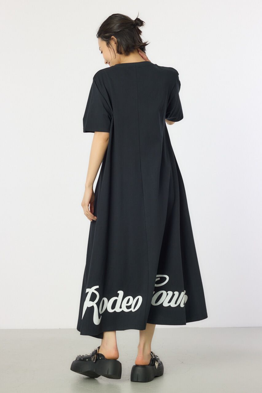 RODEO CROWNS「Vネックスクリプトロゴマキシワンピース」|ワンピース|