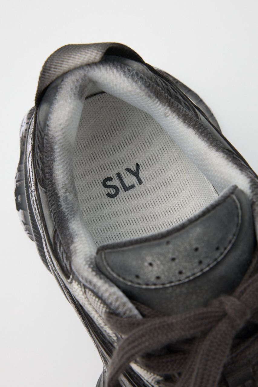 SLY「AGING CREATIVE SOLE SNEAKER」|スニーカー|