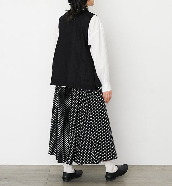 オオカミとフクロウ「フクロウと通り雨のカヌレ」|スカート|