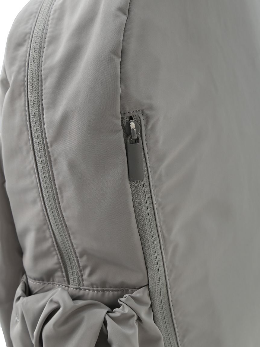 emmi atelier「【ONLINE限定カラー】eco 撥水ギャザーボディーバックパック」|リュック|