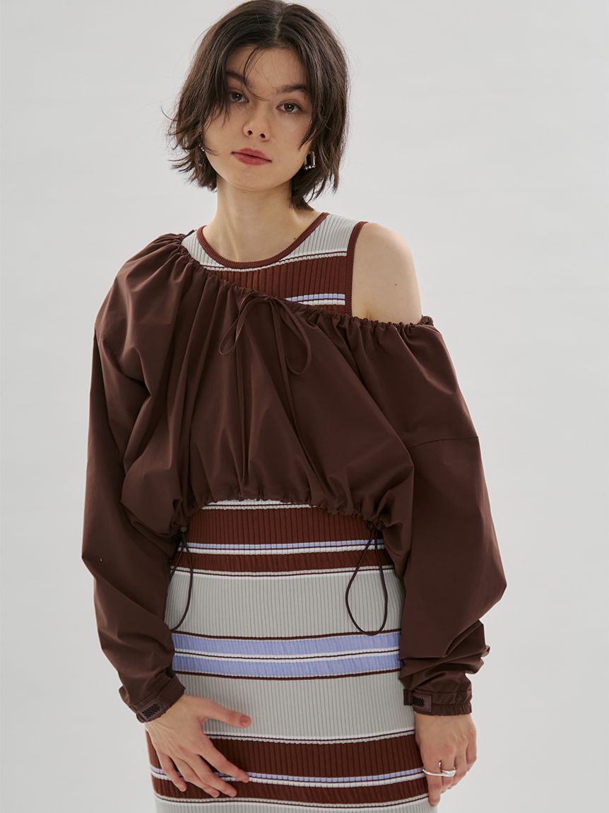 emmi atelier「【Movique】ギャザーショートフーディー/撥水/UVカット/接触冷感」|スウェット・ジャージ|