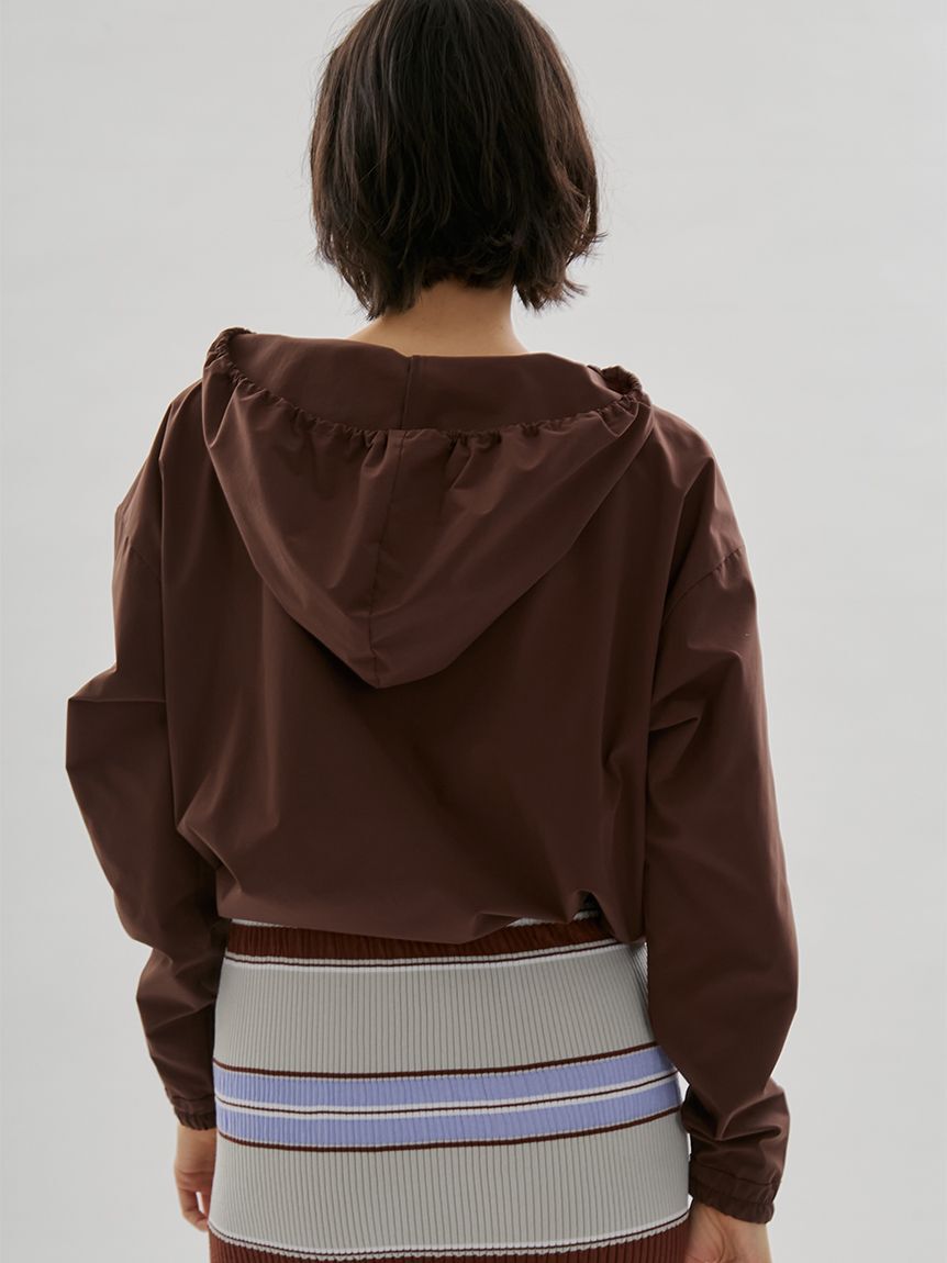 emmi atelier「【Movique】ギャザーショートフーディー/撥水/UVカット/接触冷感」|スウェット・ジャージ|