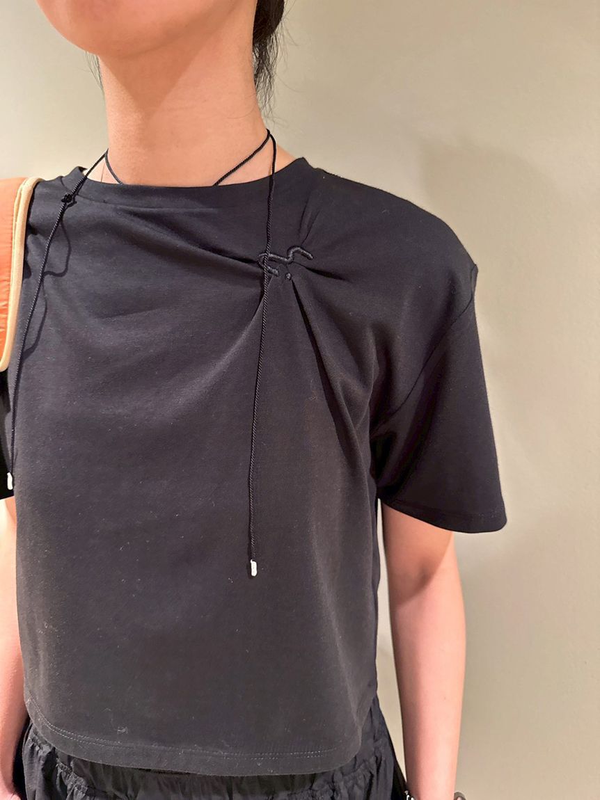 emmi atelier「【em】emmiロゴクロップドTシャツ/UVカット/接触冷感」|Tシャツ・カットソー|