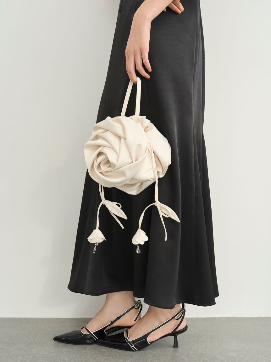 LILY BROWN「エンブロイダリーヴィンテージサテンドレス」|ドレス|