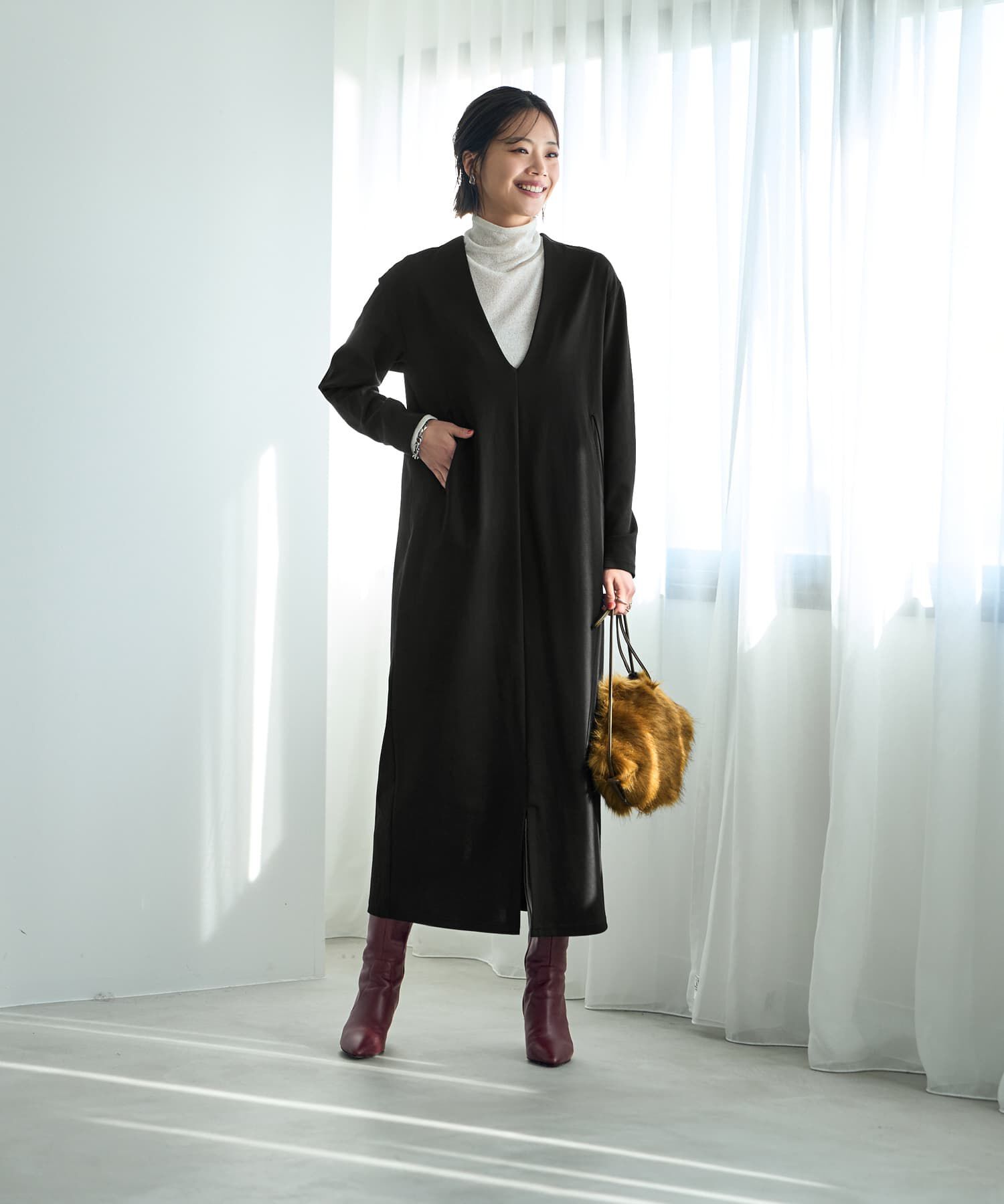 STYLE DELI「【Made in JAPAN】シルキーポンチ深Vワンピース」|ワンピース|