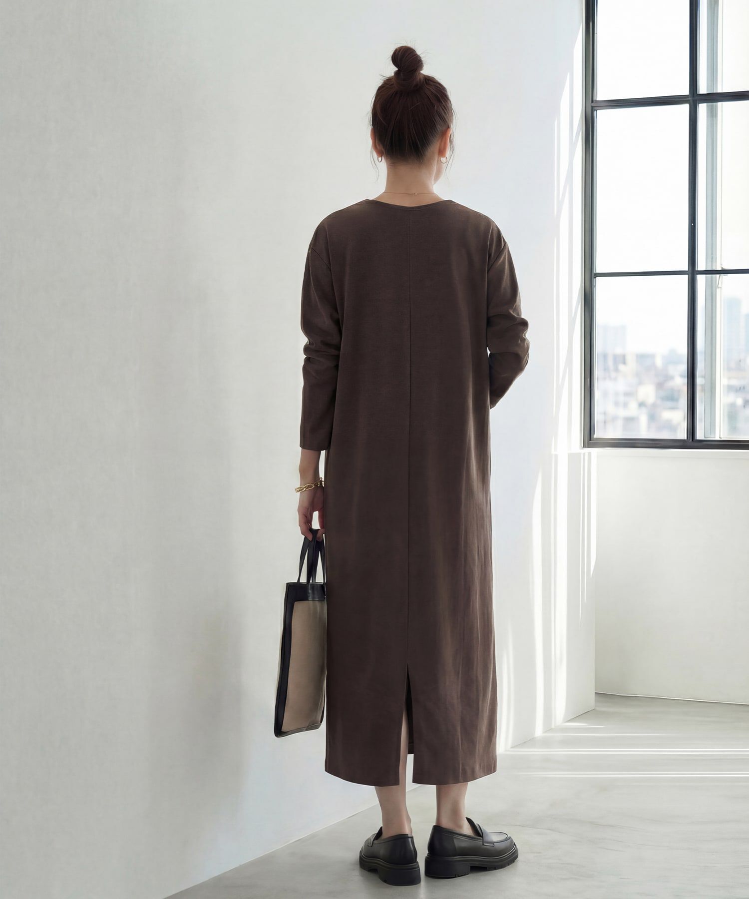 STYLE DELI「【Made in JAPAN】シルキーポンチ深Vワンピース」|ワンピース|