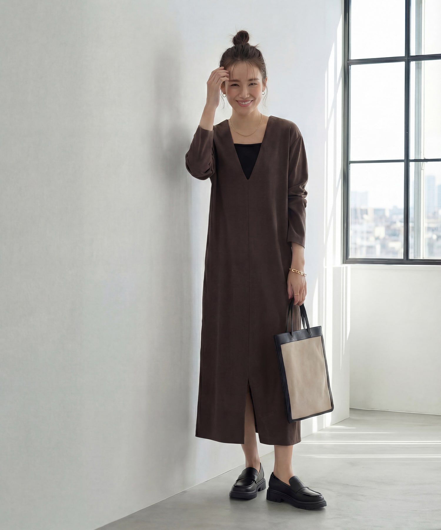 STYLE DELI「【Made in JAPAN】シルキーポンチ深Vワンピース」|ワンピース|