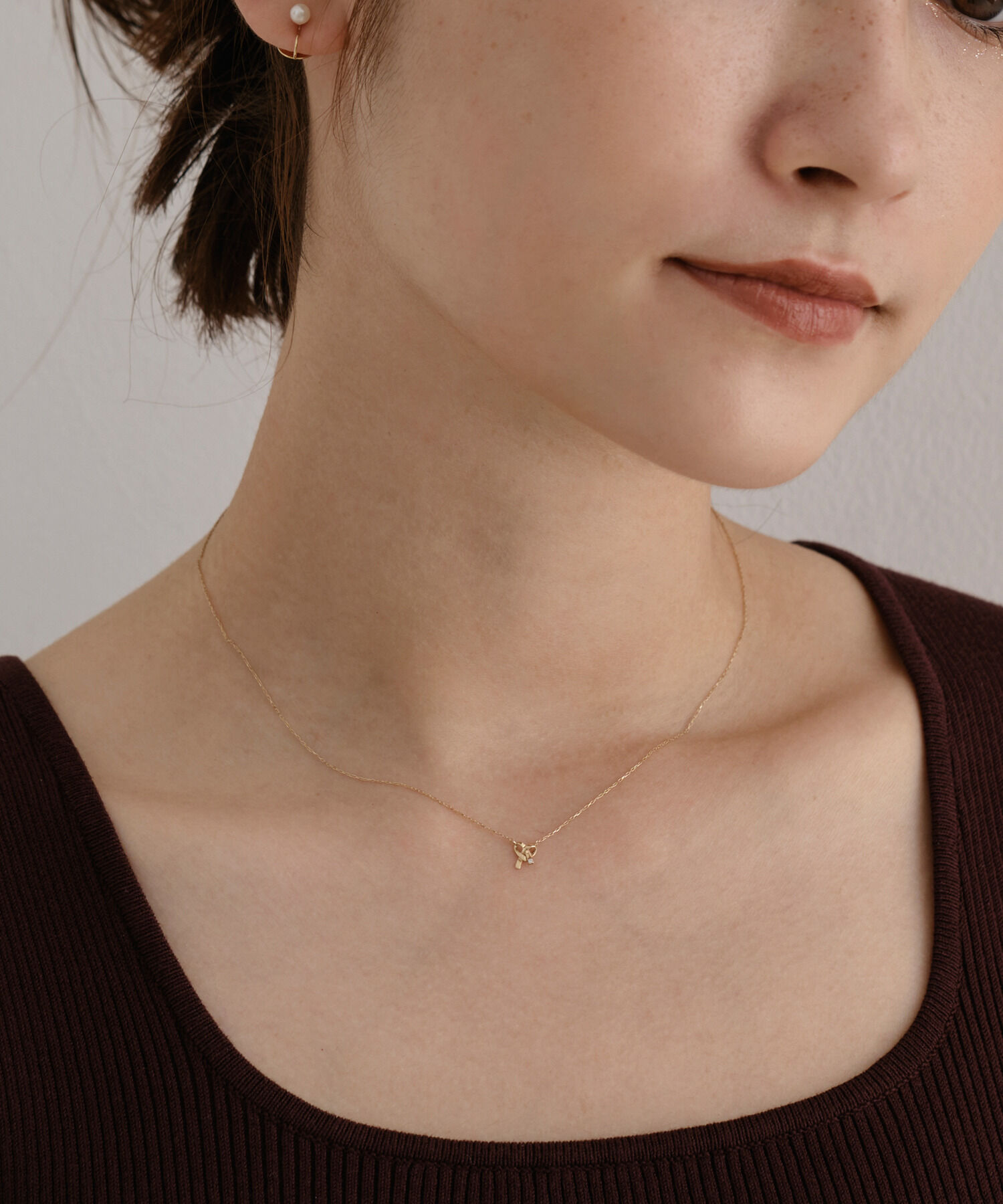 JUPITER「【K10】リボンモチーフダイヤモンドネックレス＜全長約40.5cm(調節した時の長さ37㎝)>」|ネックレス|