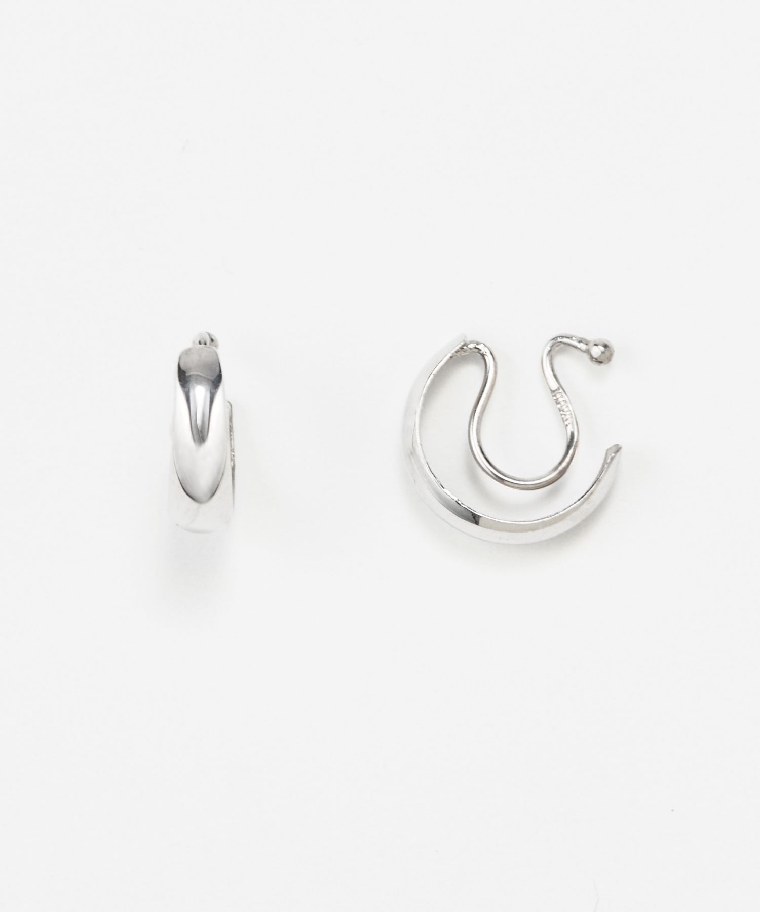 JUPITER「【K10】パフィーフープイヤリング/金属アレルギー対応　ニッケルフリー　シルバー」|イヤリング|