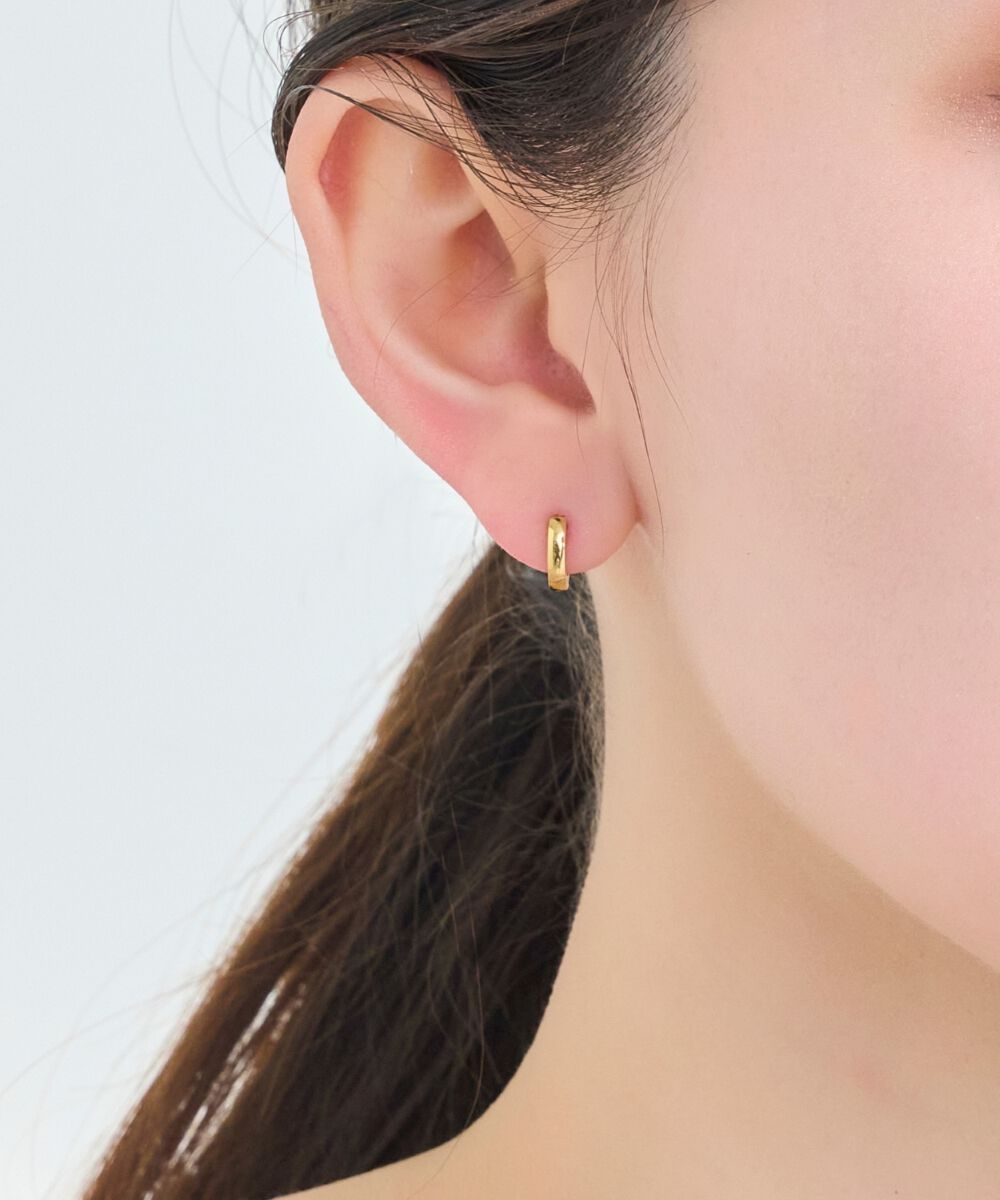 Phoebe「【金属アレルギー対応】ワンタッチメタルフープミニピアス　ゴールド/サージカルステンレス」|ピアス|