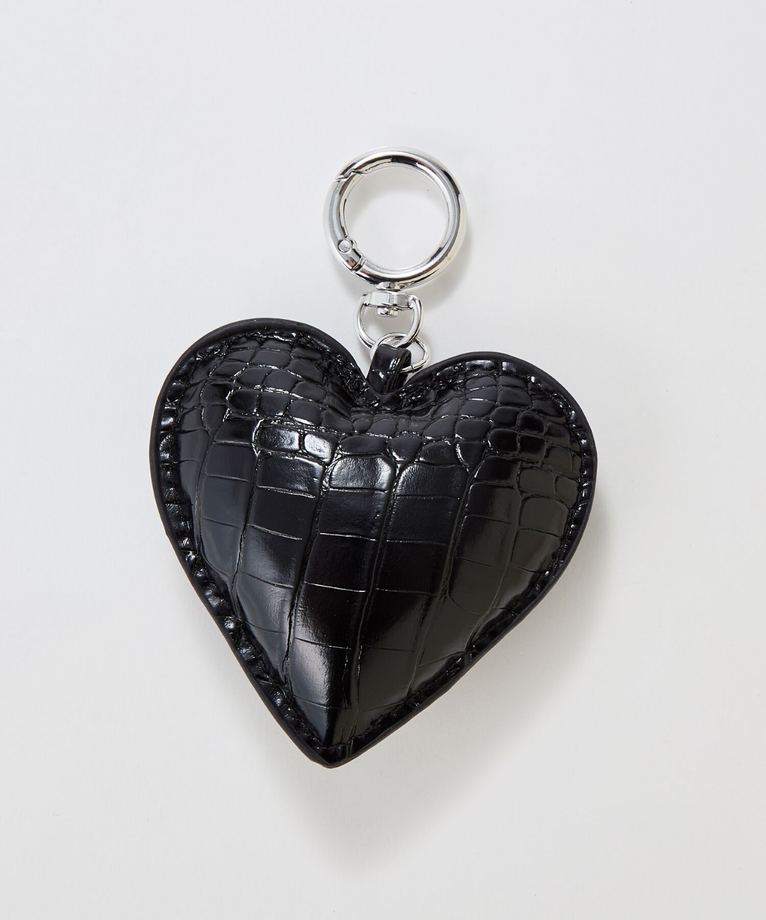 Phoebe「ハートレザーバッグチャーム　ブラック」|チャーム・キーホルダー|