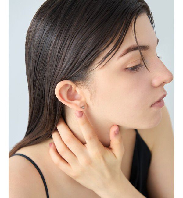 ete「[ムーンリット] K18MPG ダイヤモンド ピアス」|ピアス|