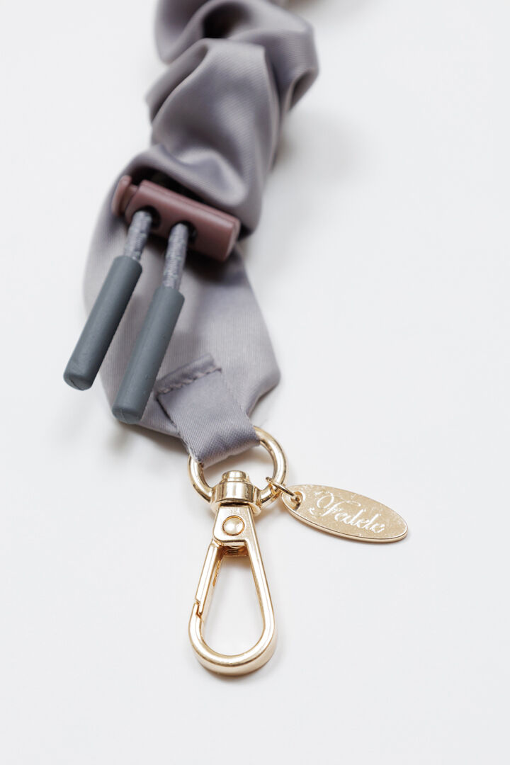  「FEDELE シュリンクサテンス ショートトラップ」|ストラップ|